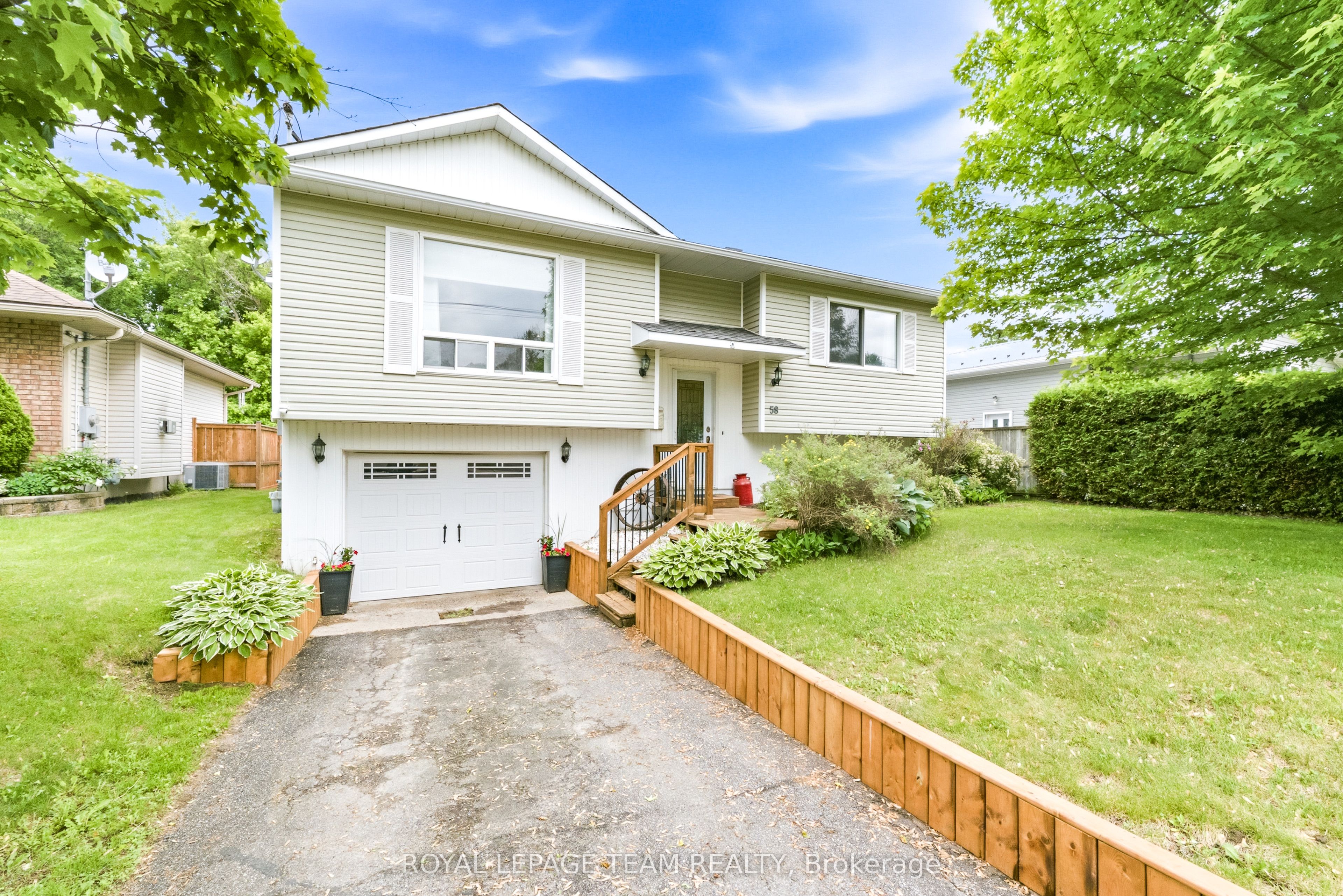 58 Seventh Avenue Property Photo 6