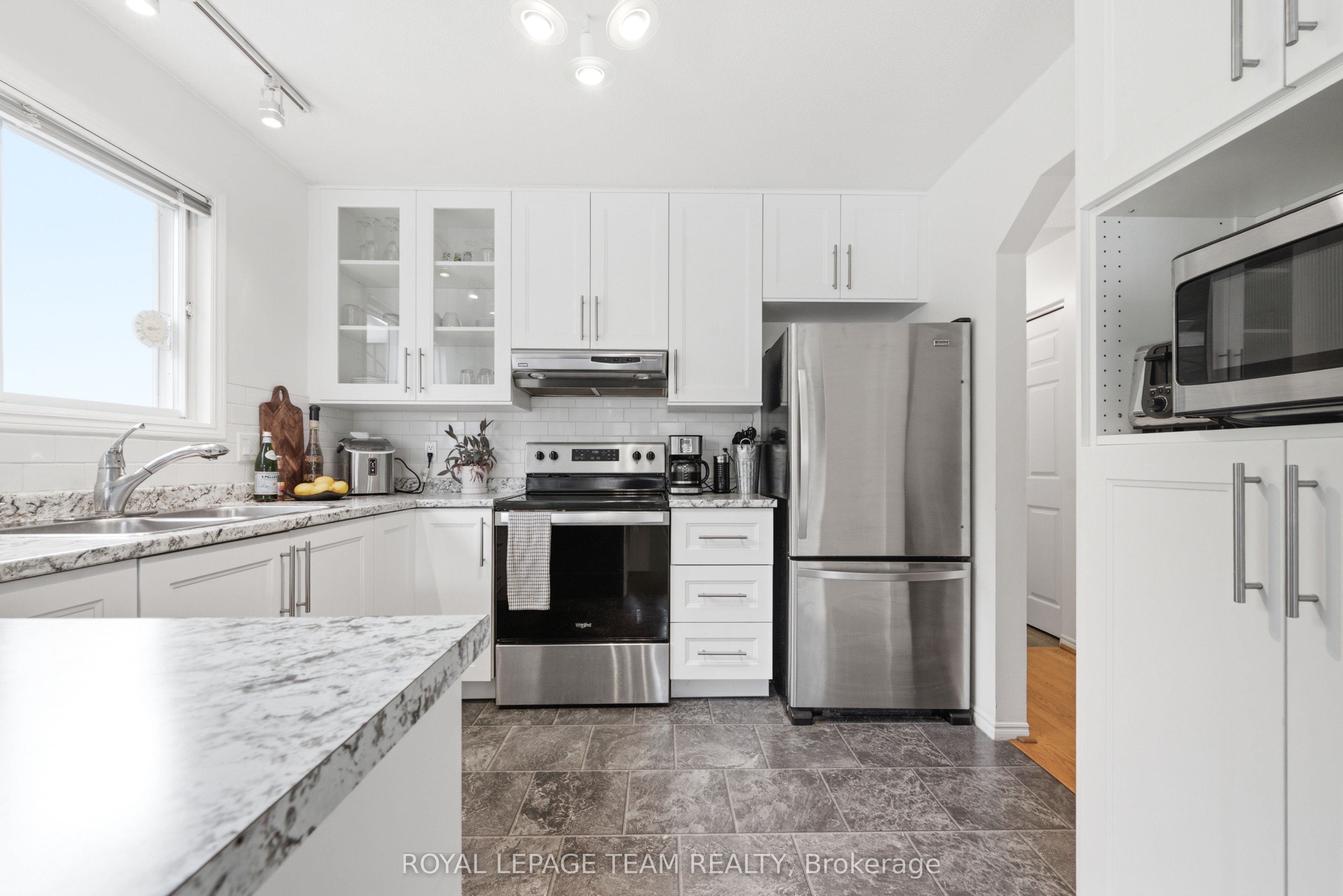 58 Seventh Avenue Property Photo 18