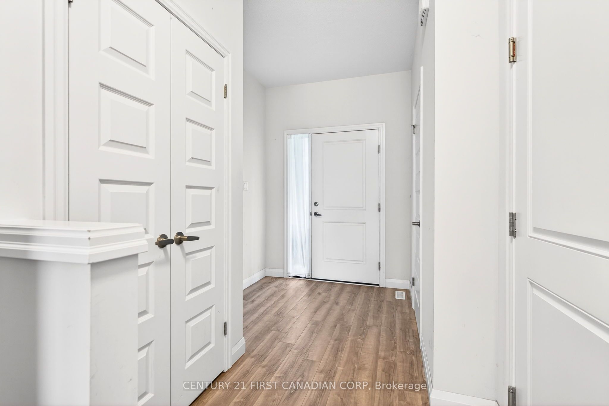 807 Kleinburg Drive 9 Property Photo 11