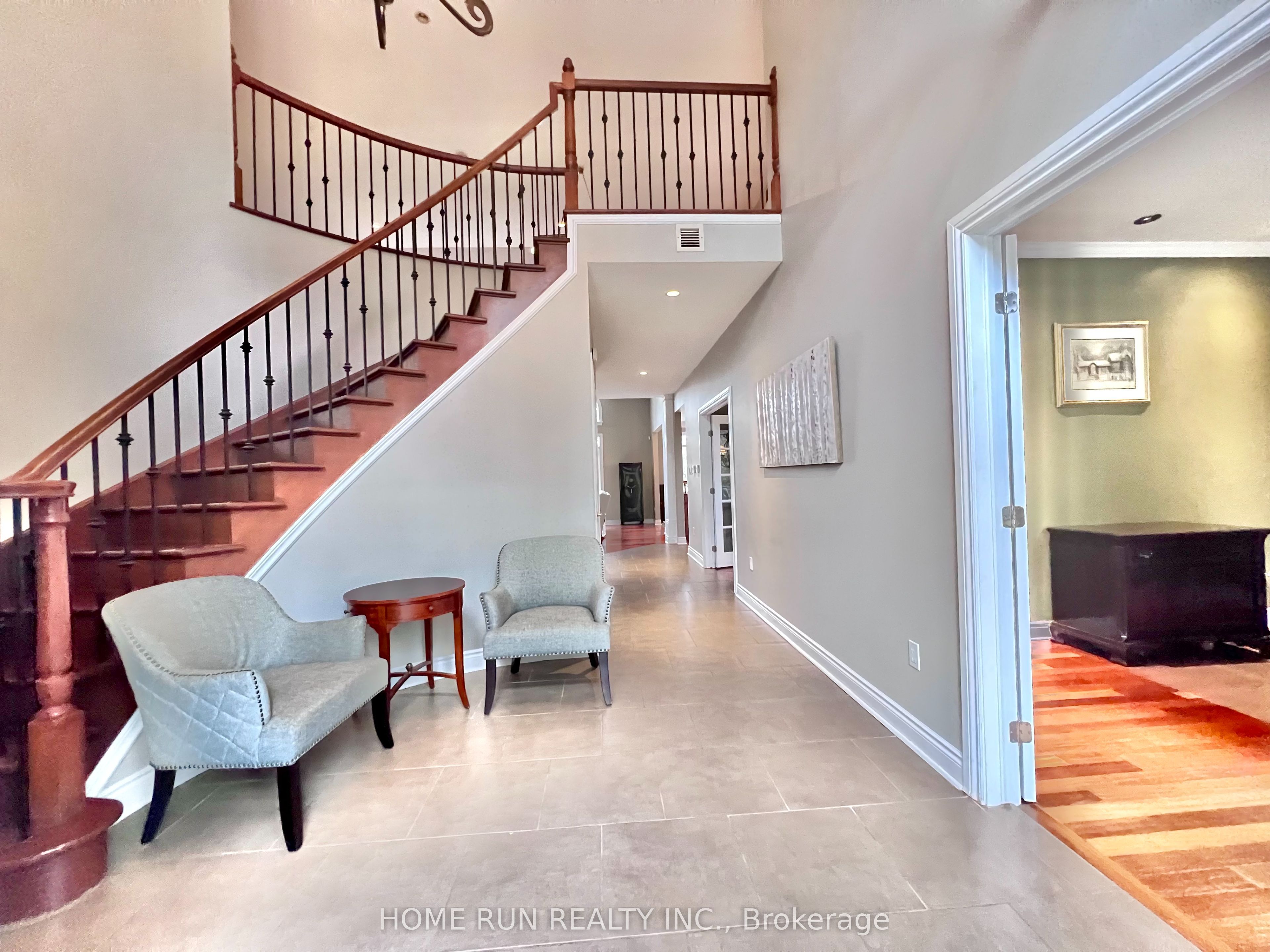 3 Winding Way Property Photo 7