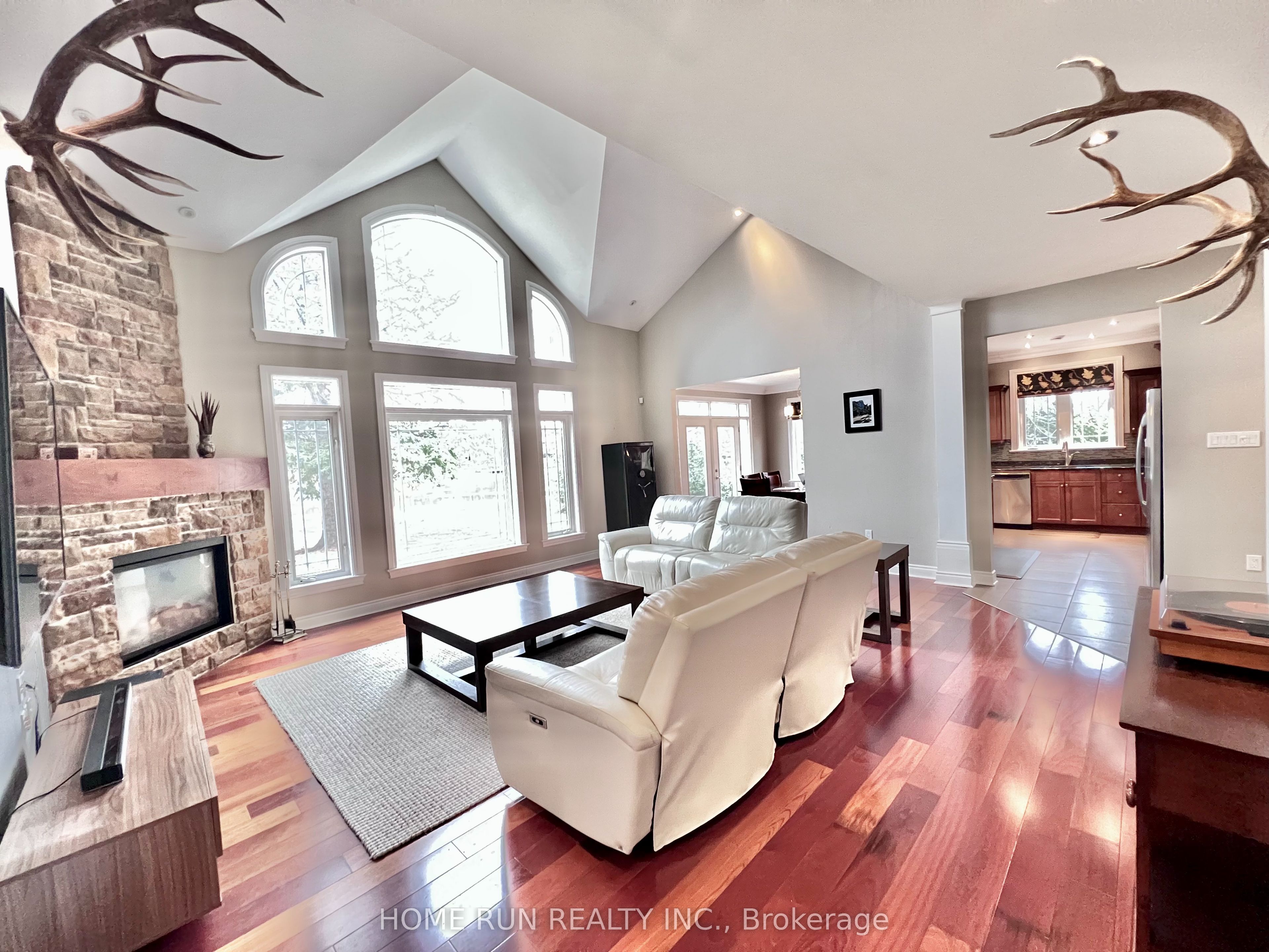 3 Winding Way Property Photo 10