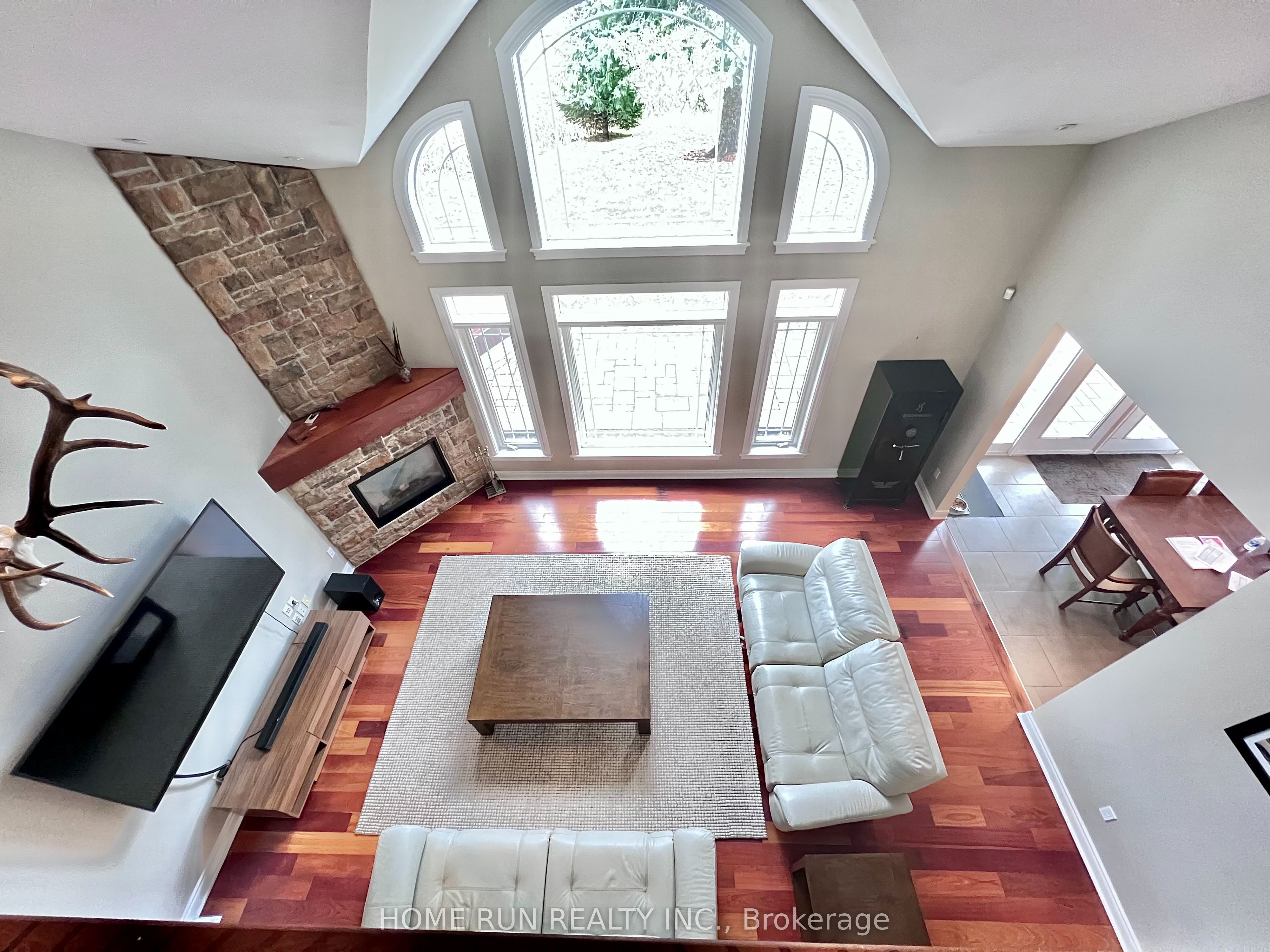 3 Winding Way Property Photo 13