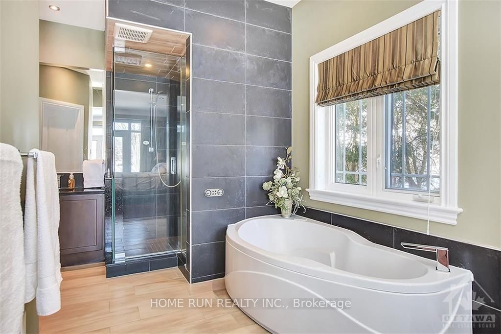 3 Winding Way Property Photo 22