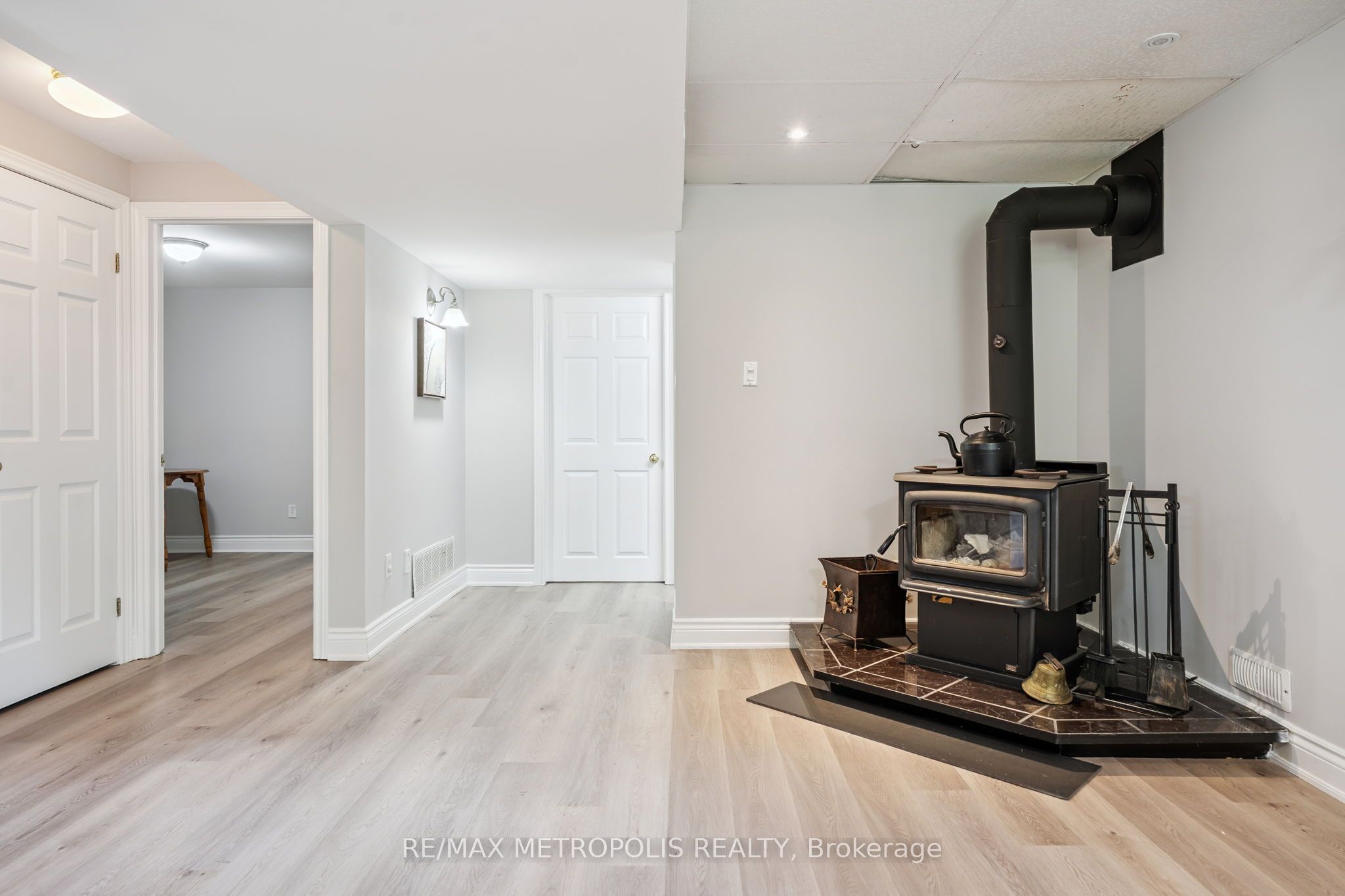 595034 Blind Line Property Photo 28