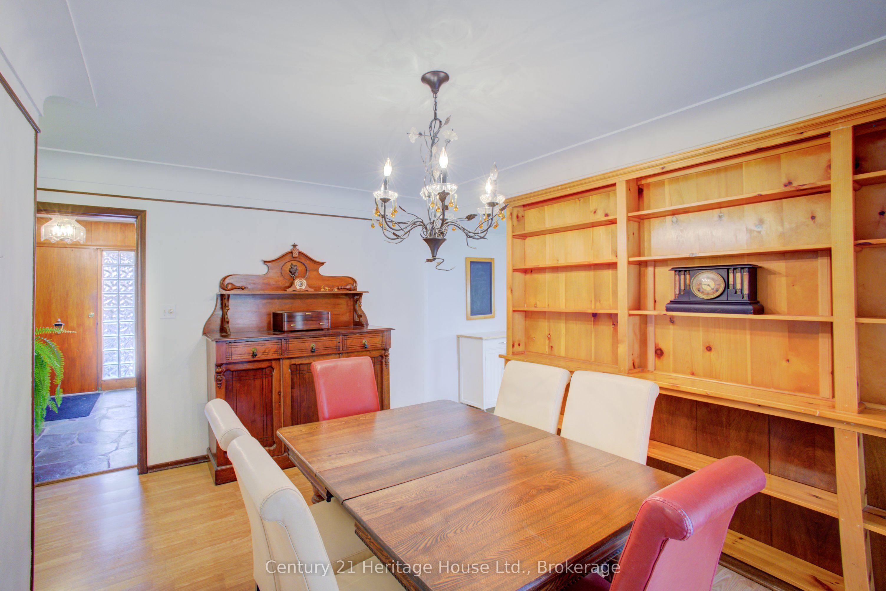 252 Durham Road W Property Photo 15
