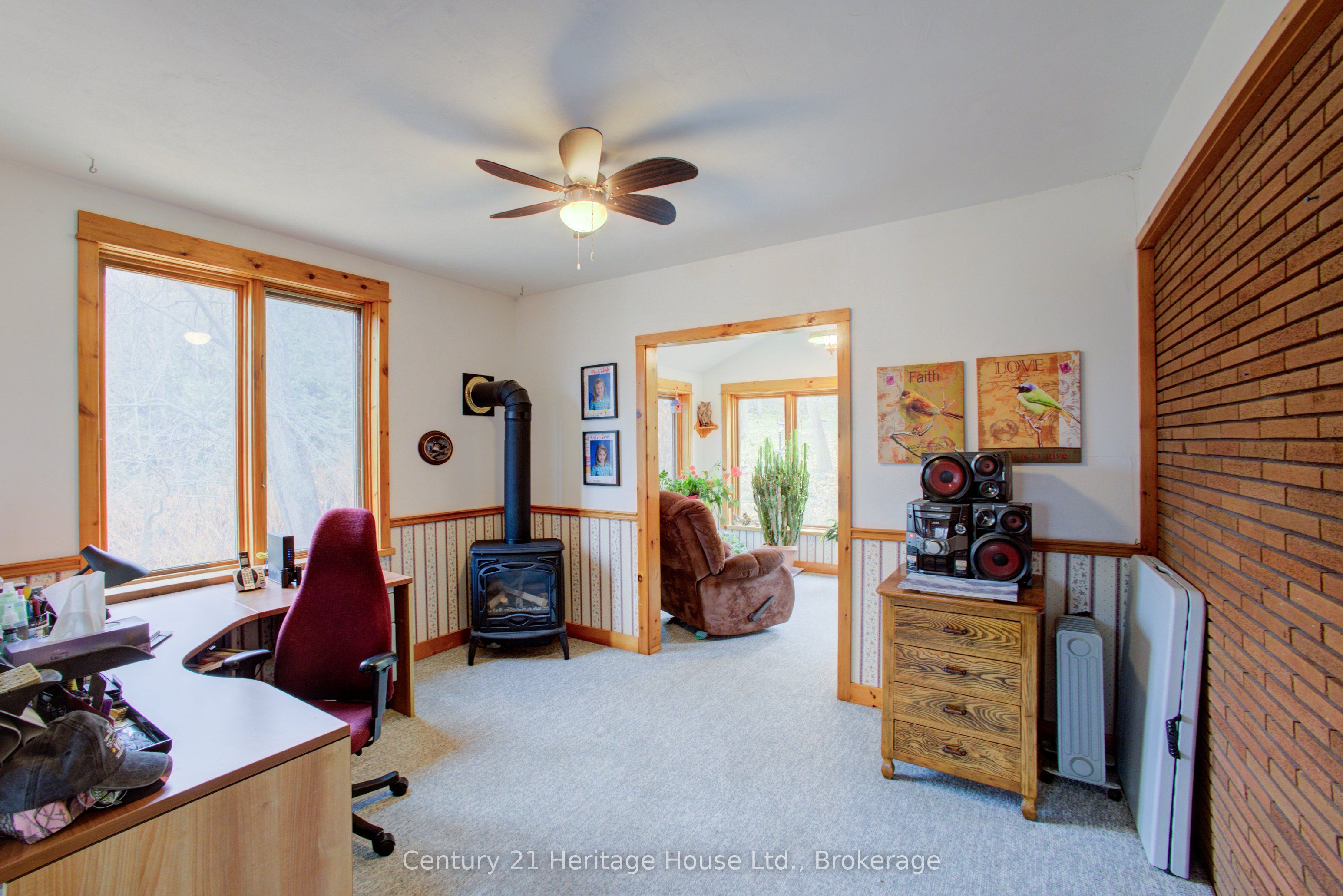 252 Durham Road W Property Photo 23