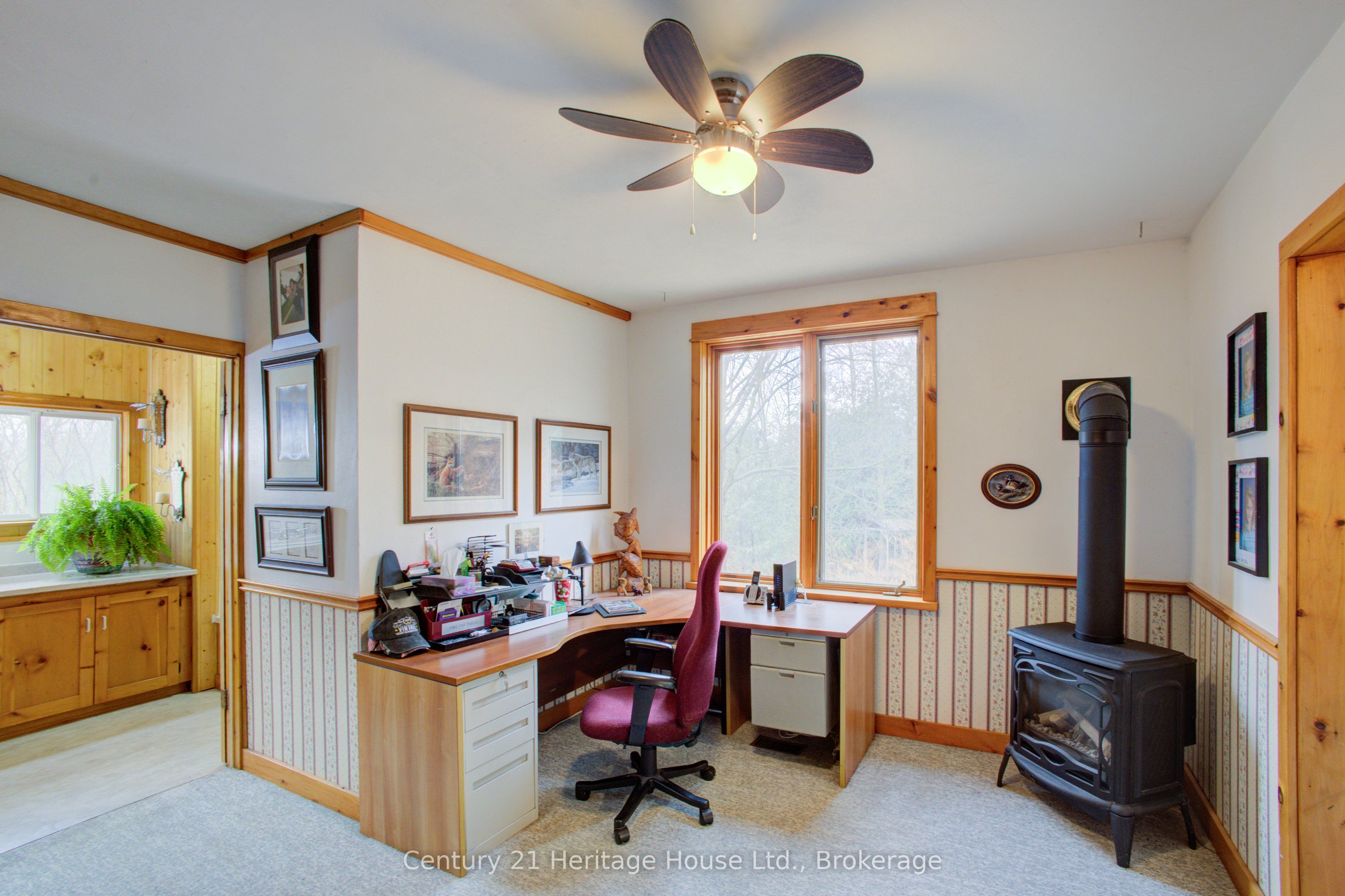 252 Durham Road W Property Photo 24