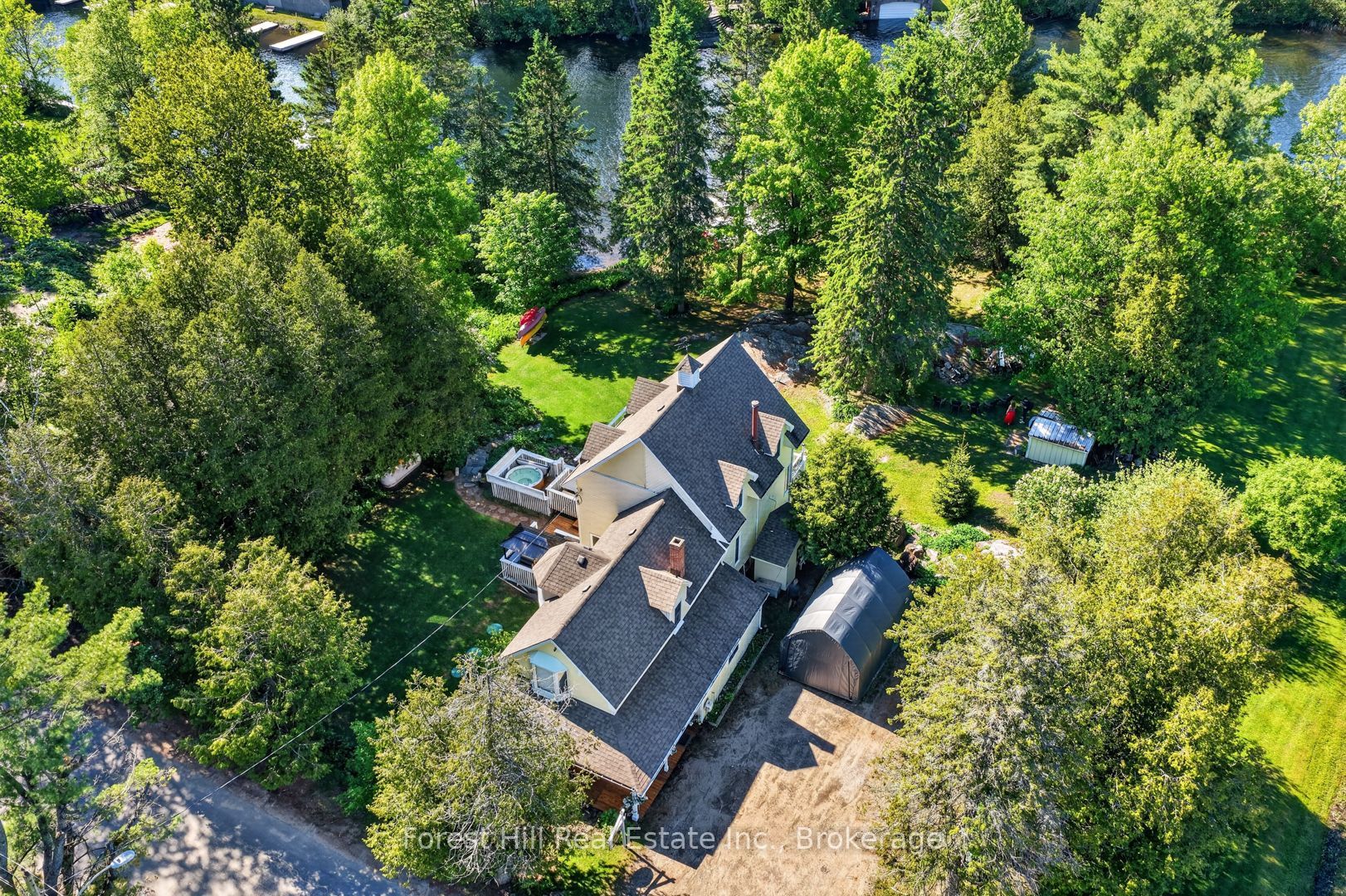 1029 Harvey Avenue Property Photo 3