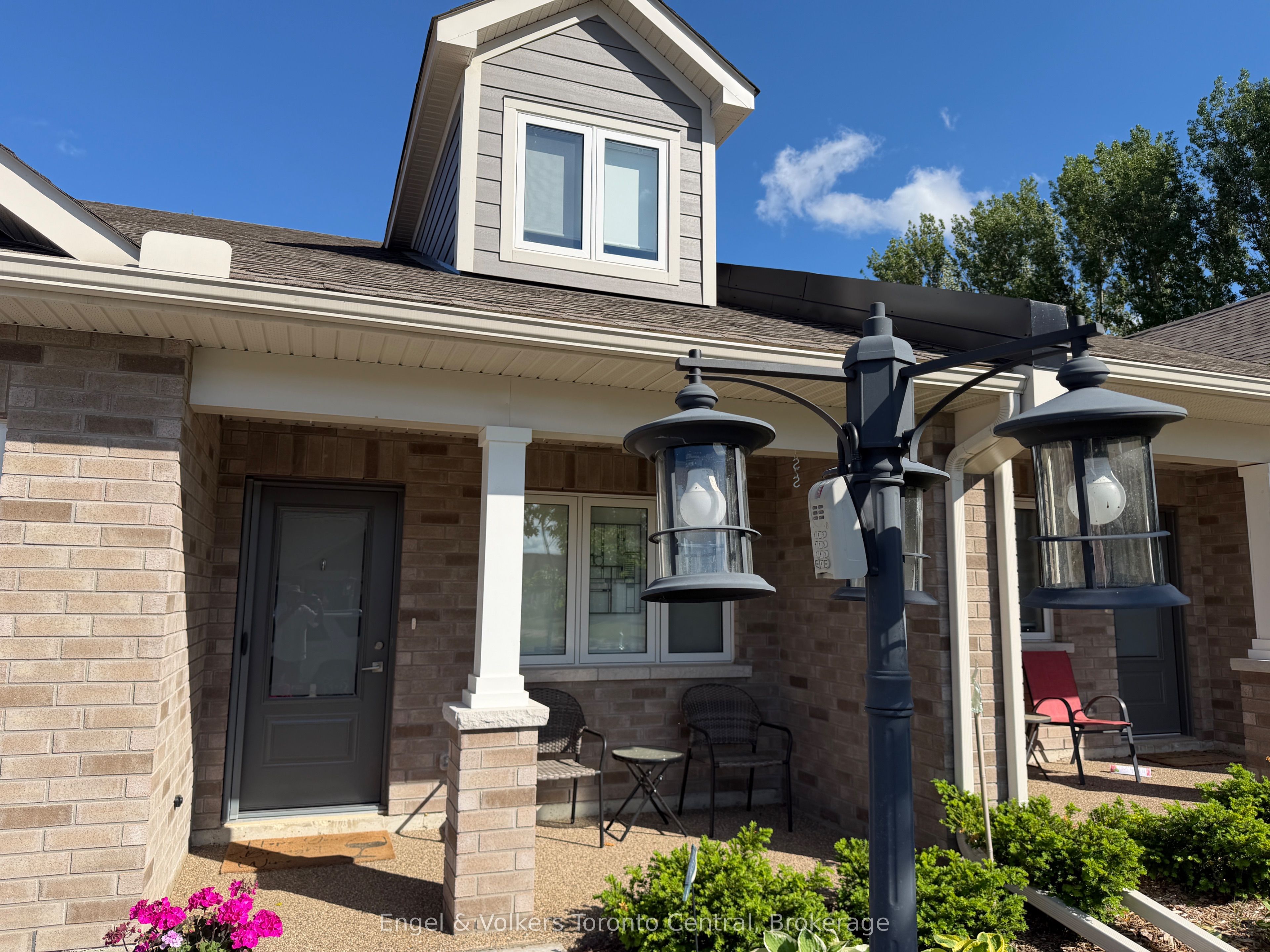 109 Dove Drive Property Photo 3