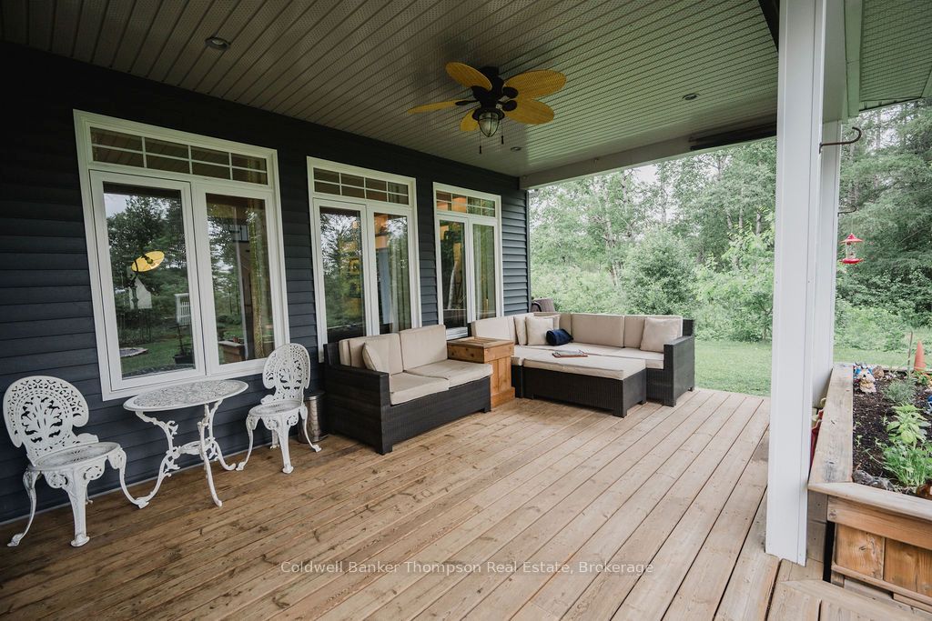 39 Riverside Avenue Property Photo 4