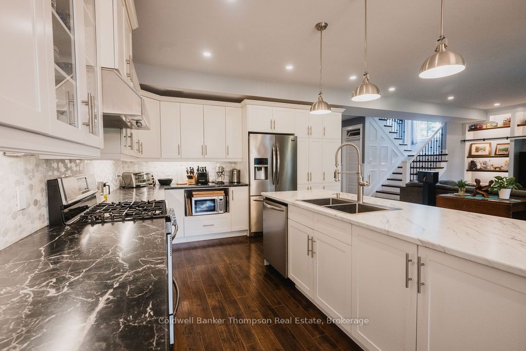 39 Riverside Avenue Property Photo 14