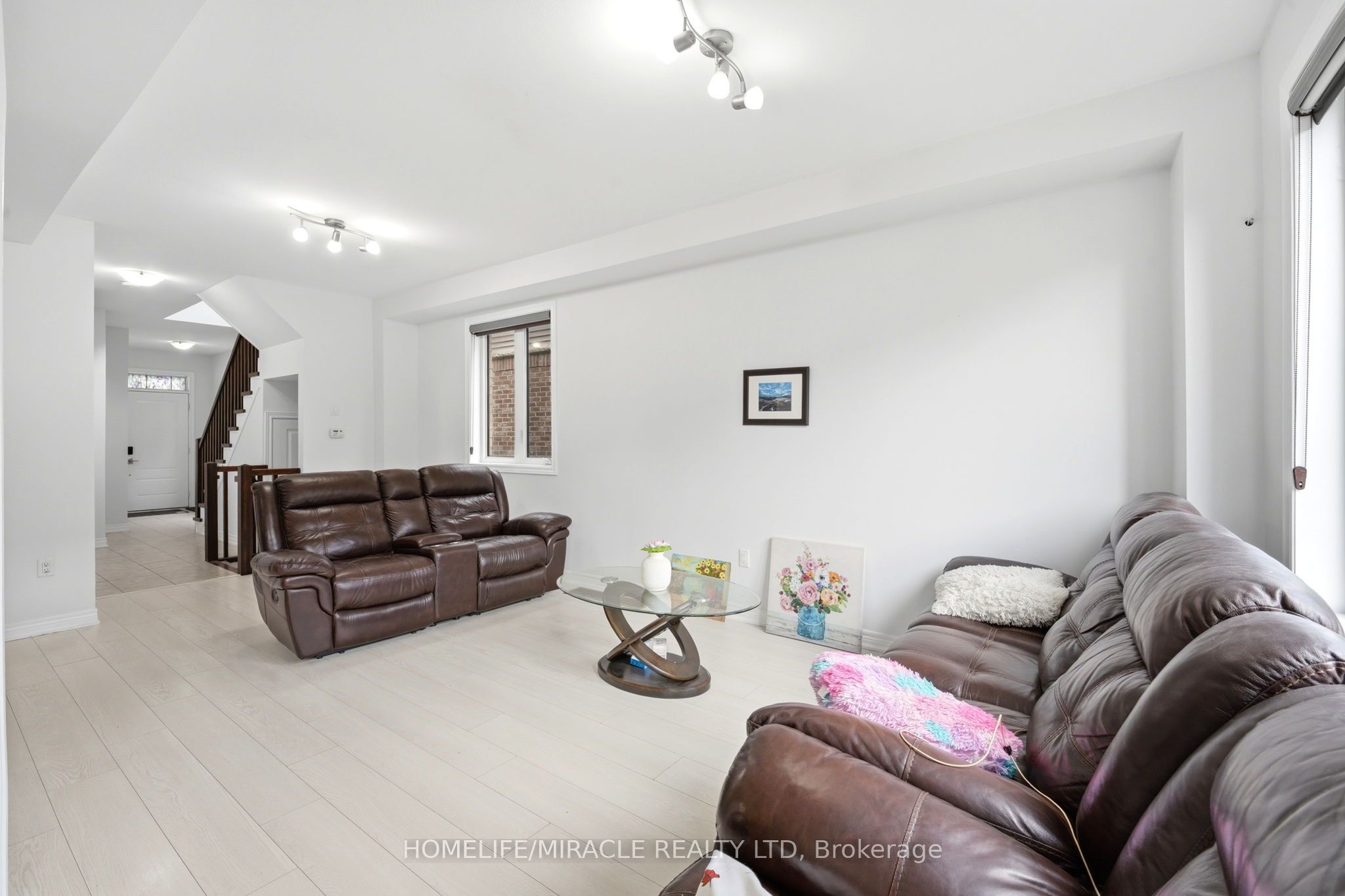 1890 Rymal Road E 49 Property Photo 9