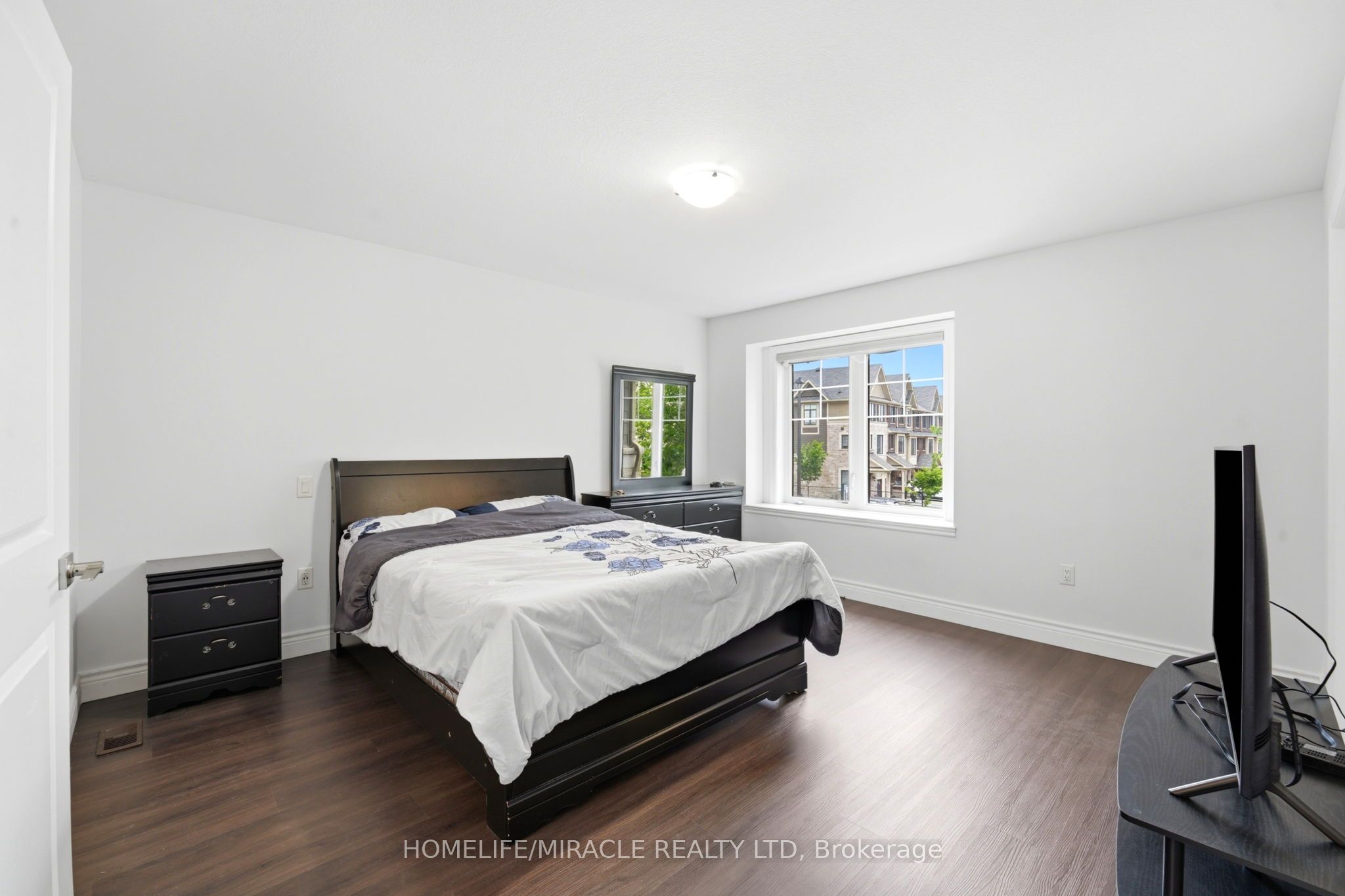 1890 Rymal Road E 49 Property Photo 19