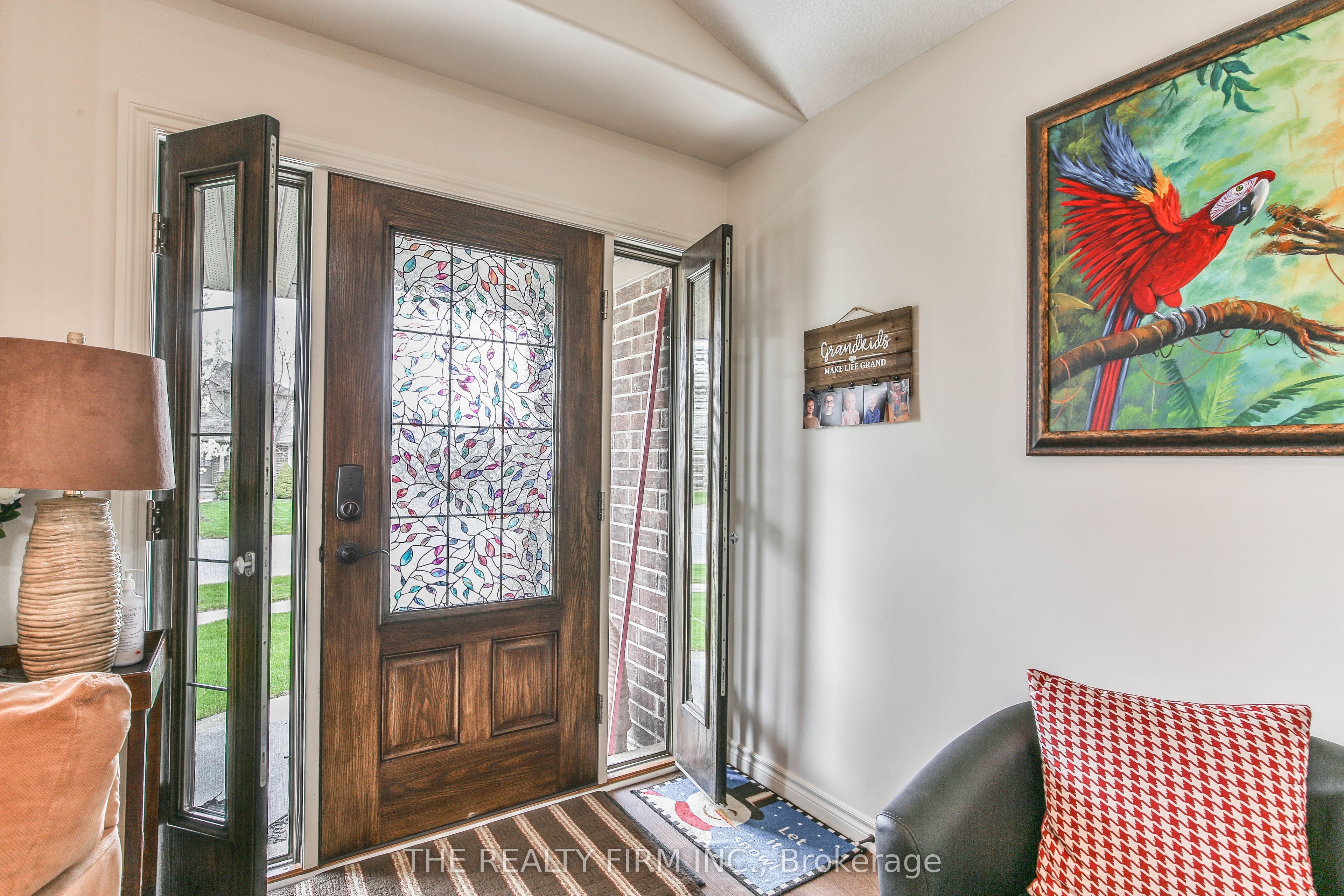 2 Ambleside Drive Property Photo 7