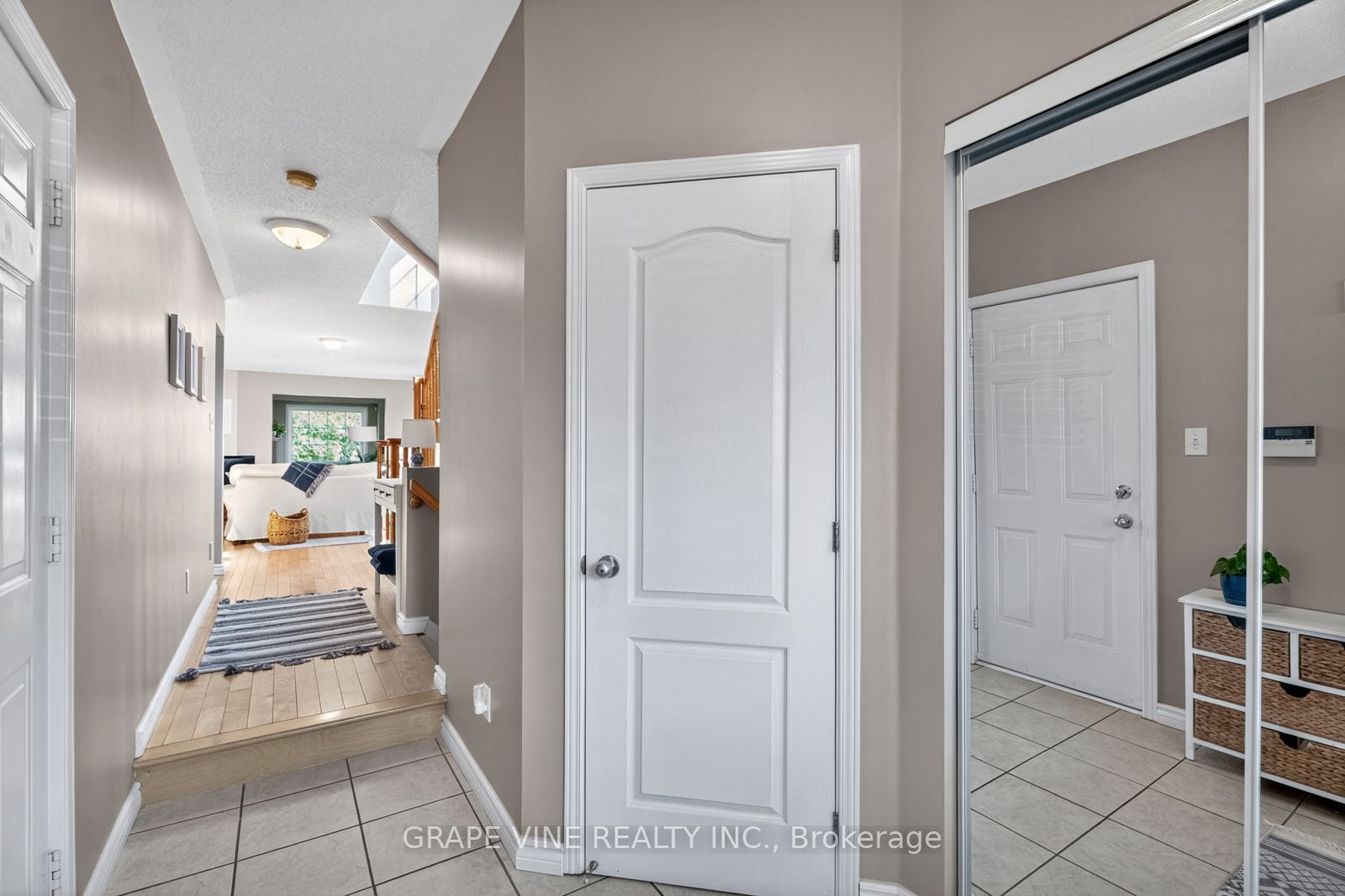 21 Fieldberry Private Property Photo 6