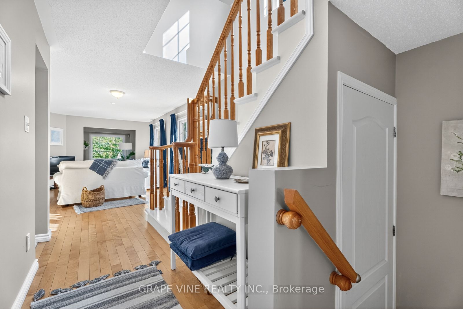21 Fieldberry Private Property Photo 8
