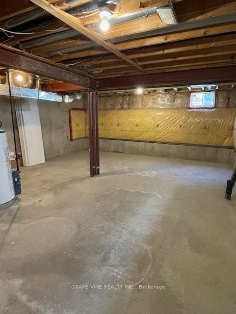21 Fieldberry Private Property Photo 31