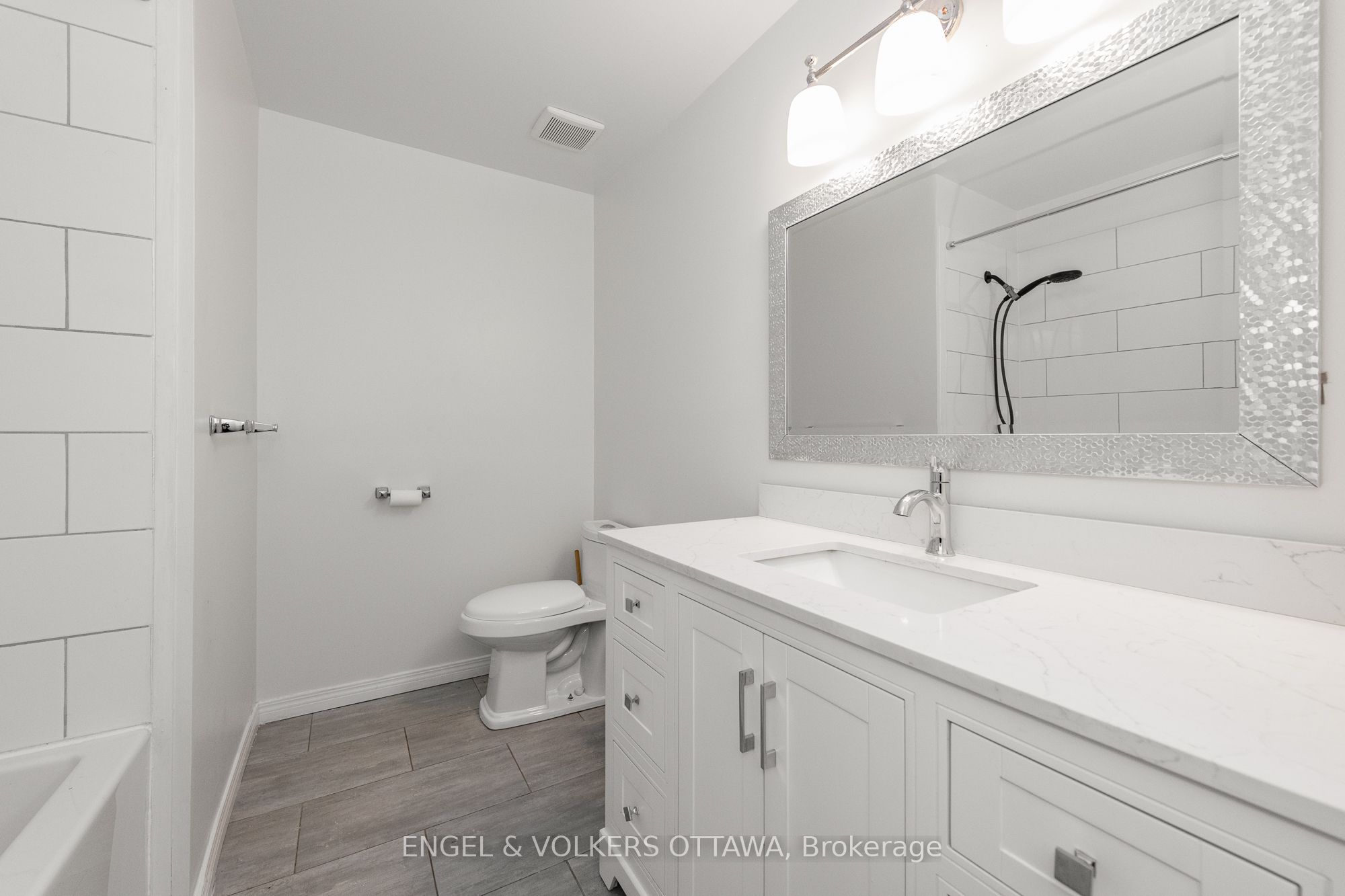 75 Woodfield Drive Property Photo 16