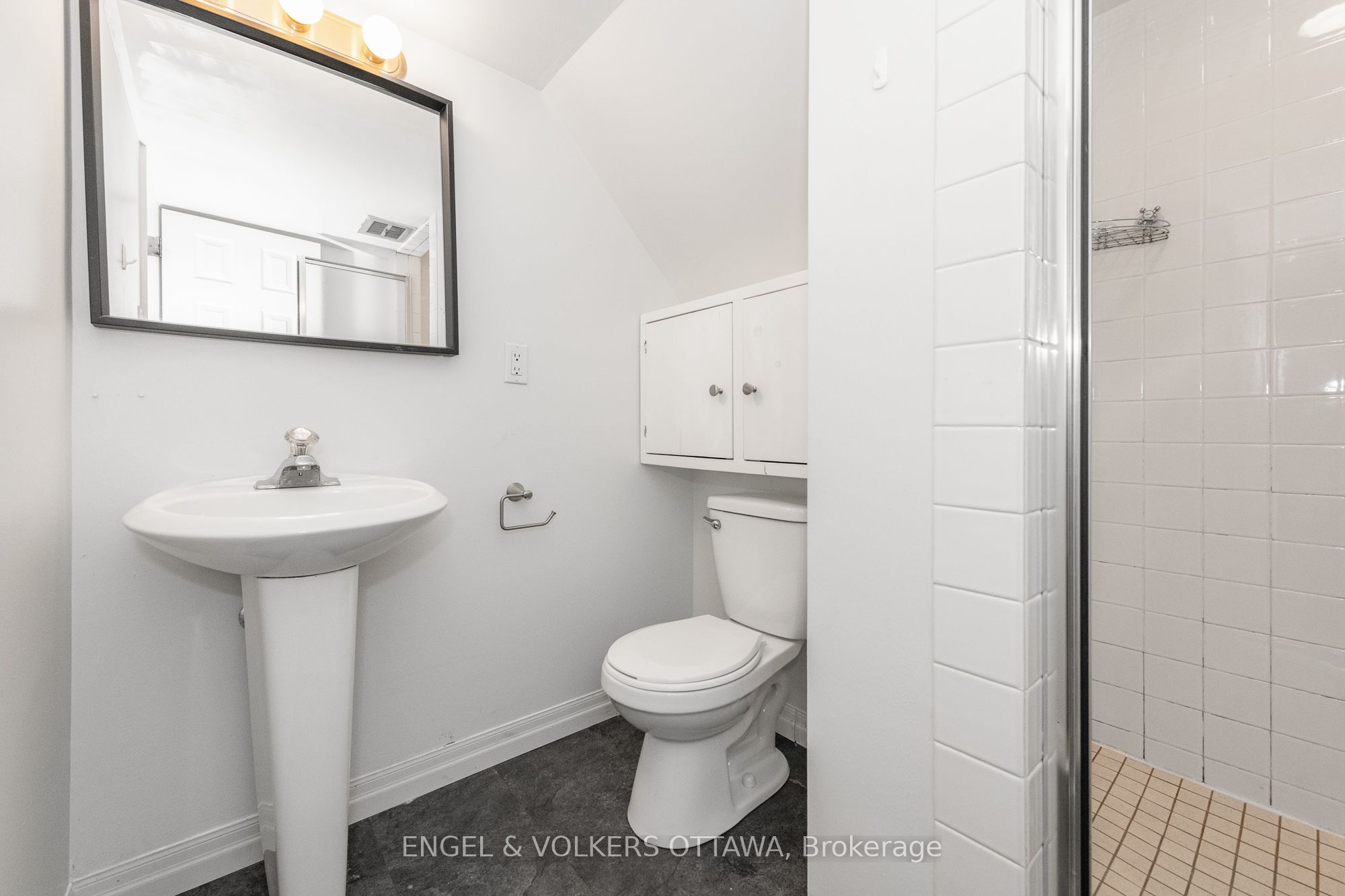 75 Woodfield Drive Property Photo 23