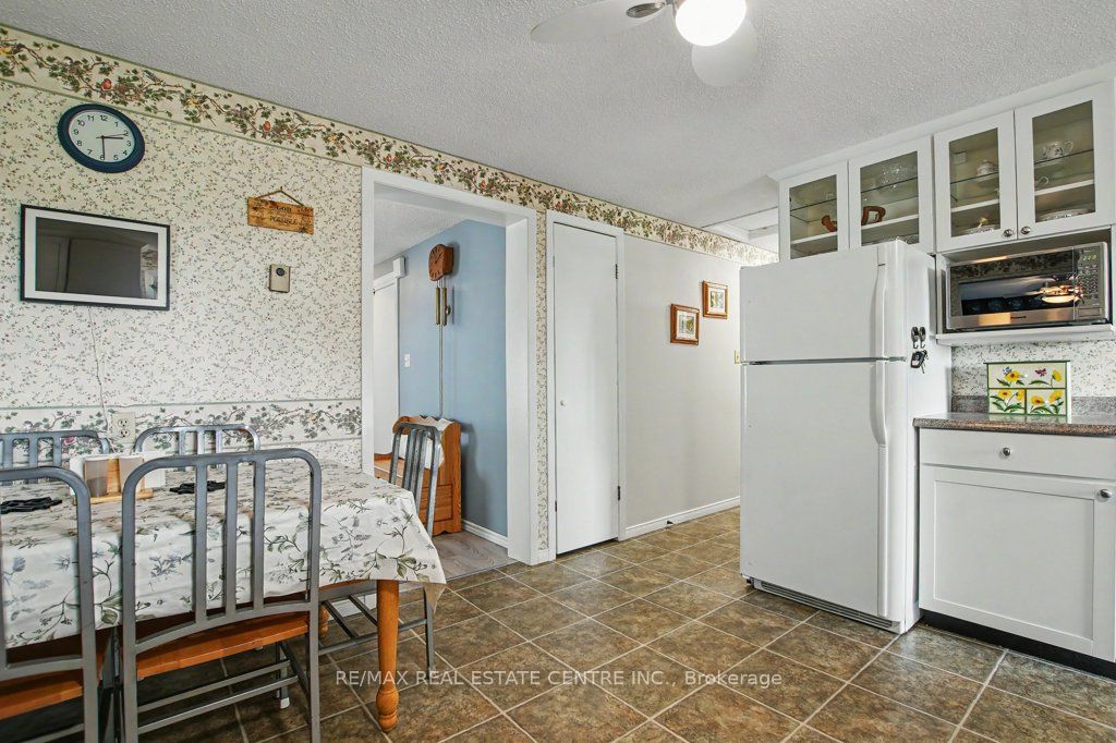 51 Schade Street Property Photo 14