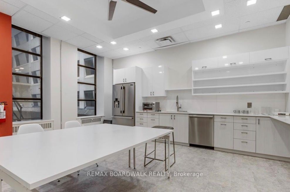 102 Bank Street Property Photo 11