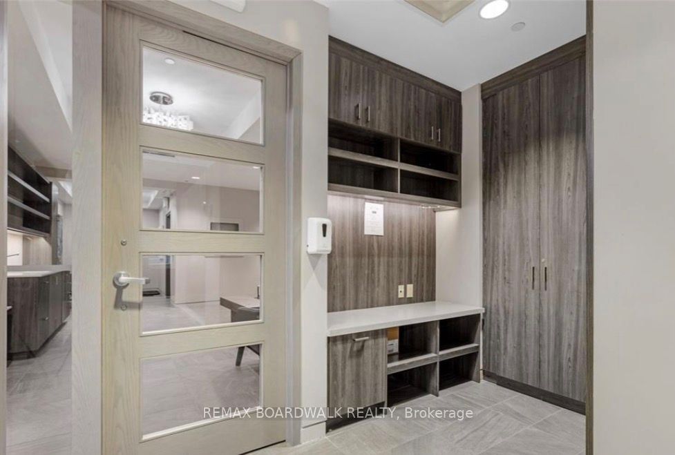 102 Bank Street Property Photo 12