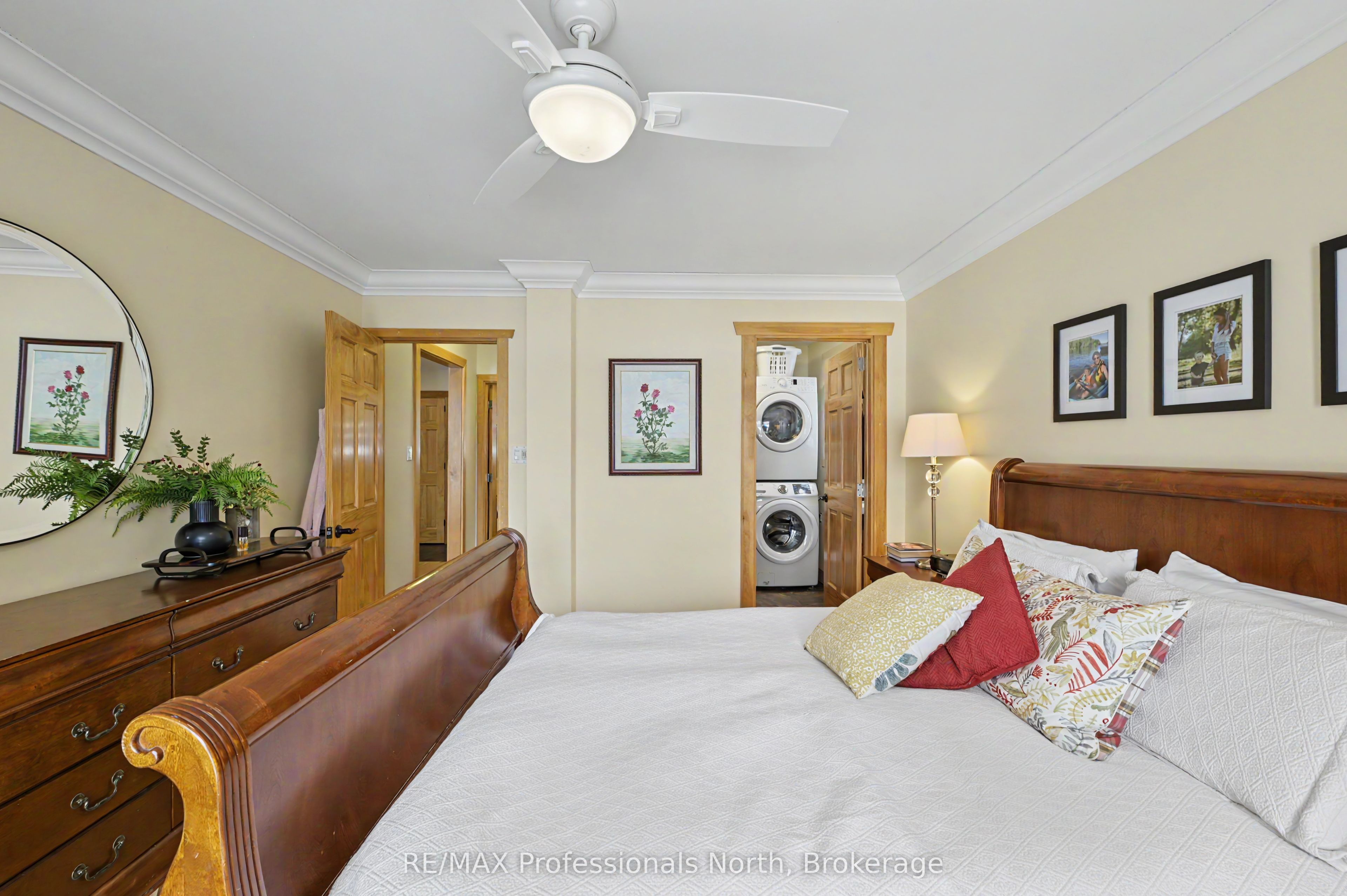 1015 Bluestone Lane Property Photo 18