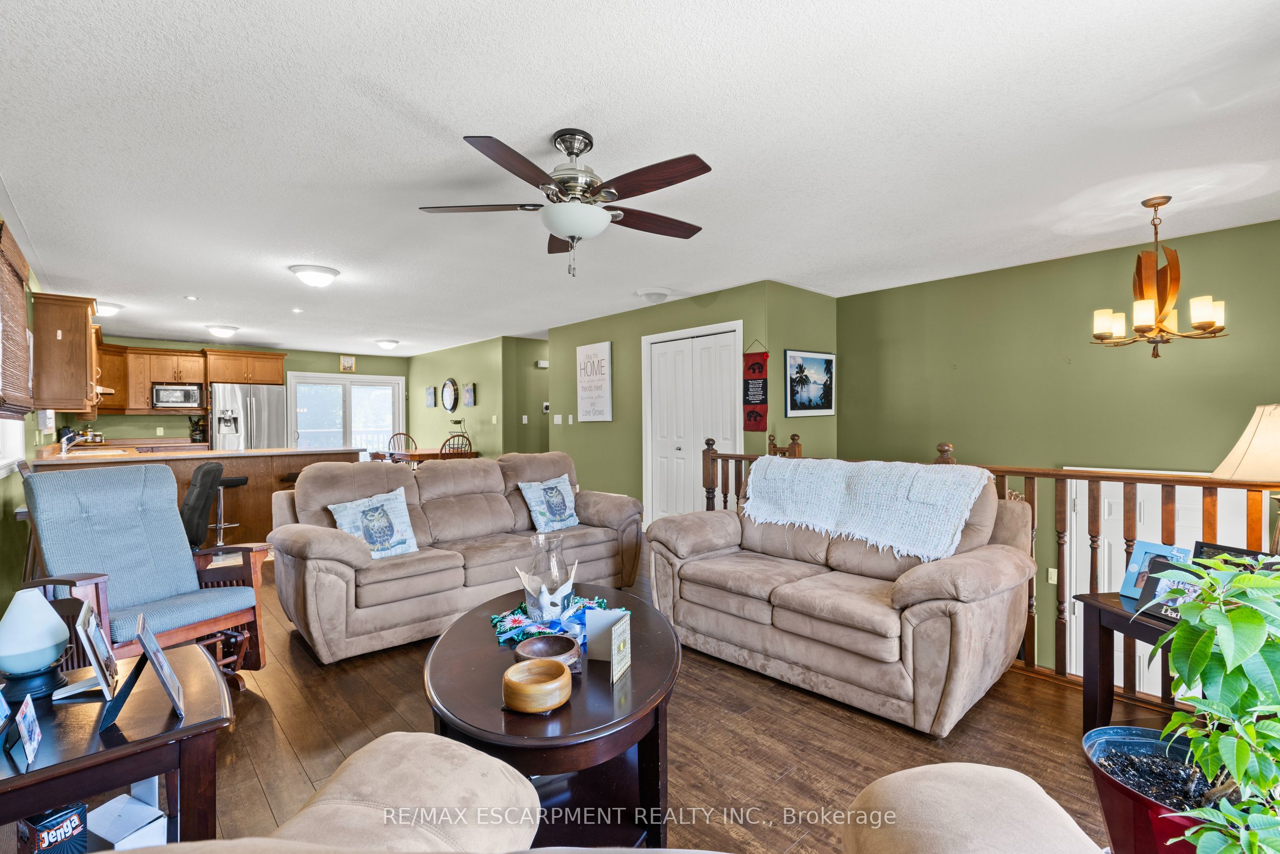 92 White Water Drive Property Photo 10