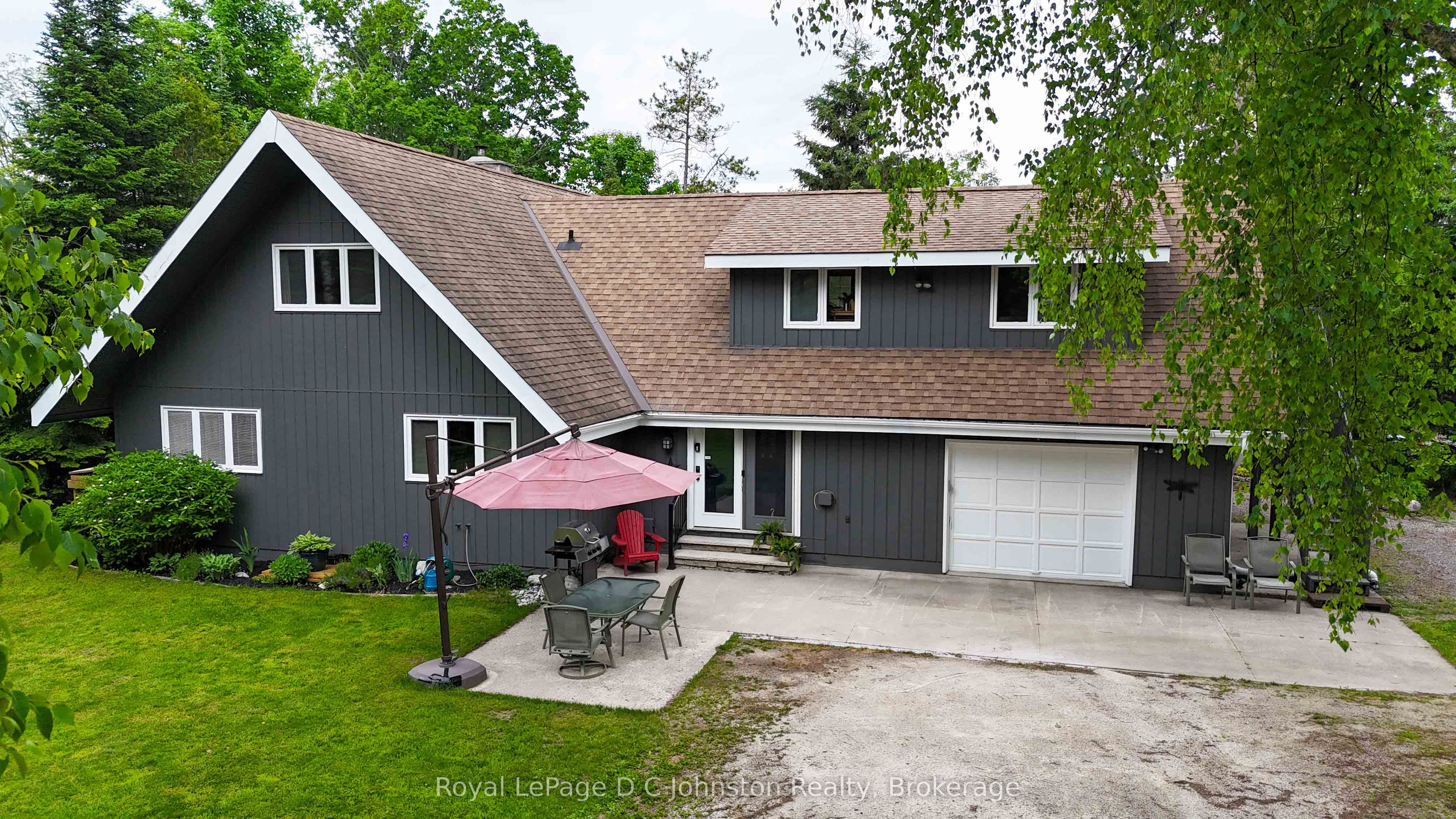 471 Eckford Avenue Property Photo 8