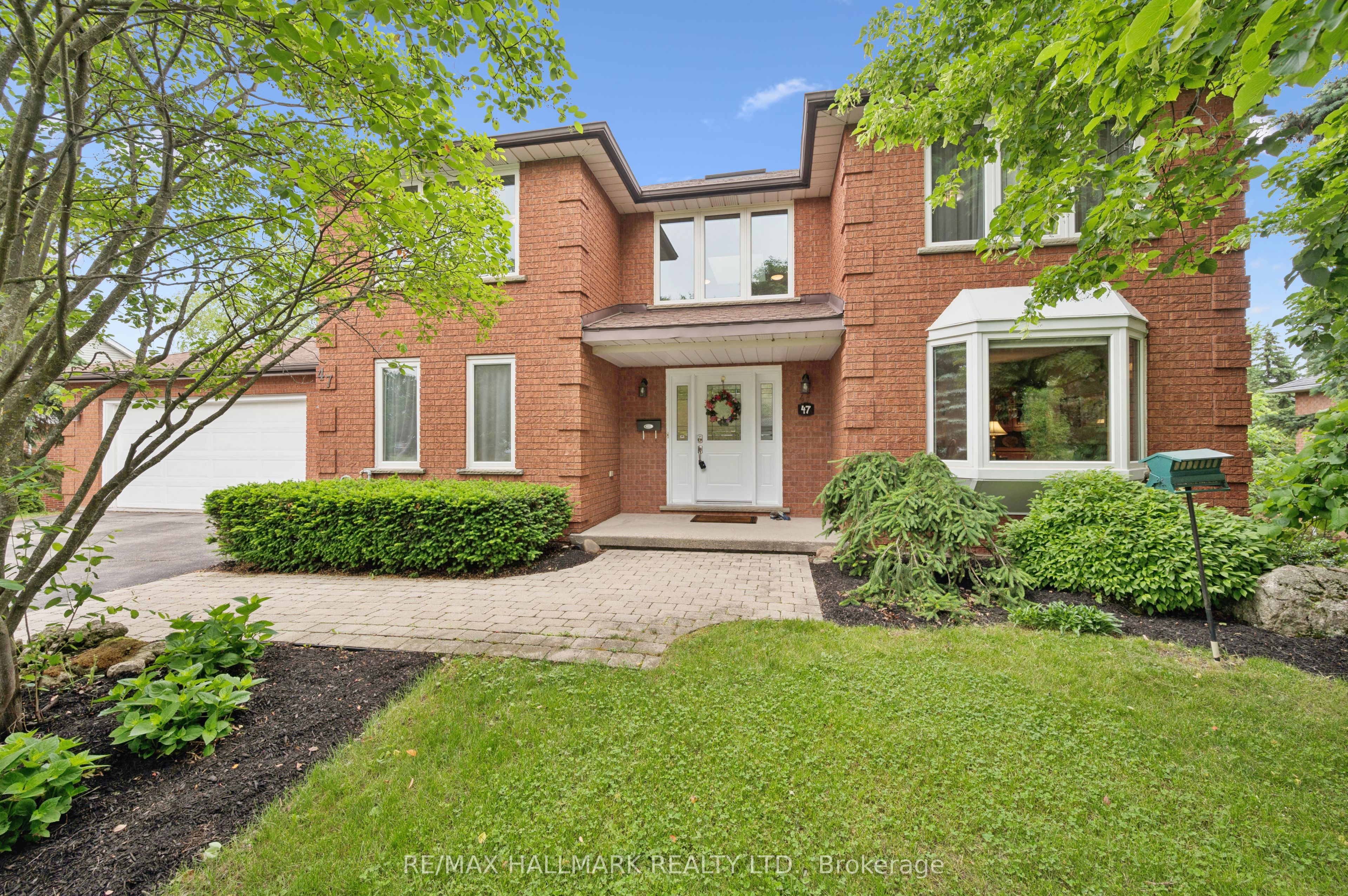 47 Dundee Avenue Property Photo 2