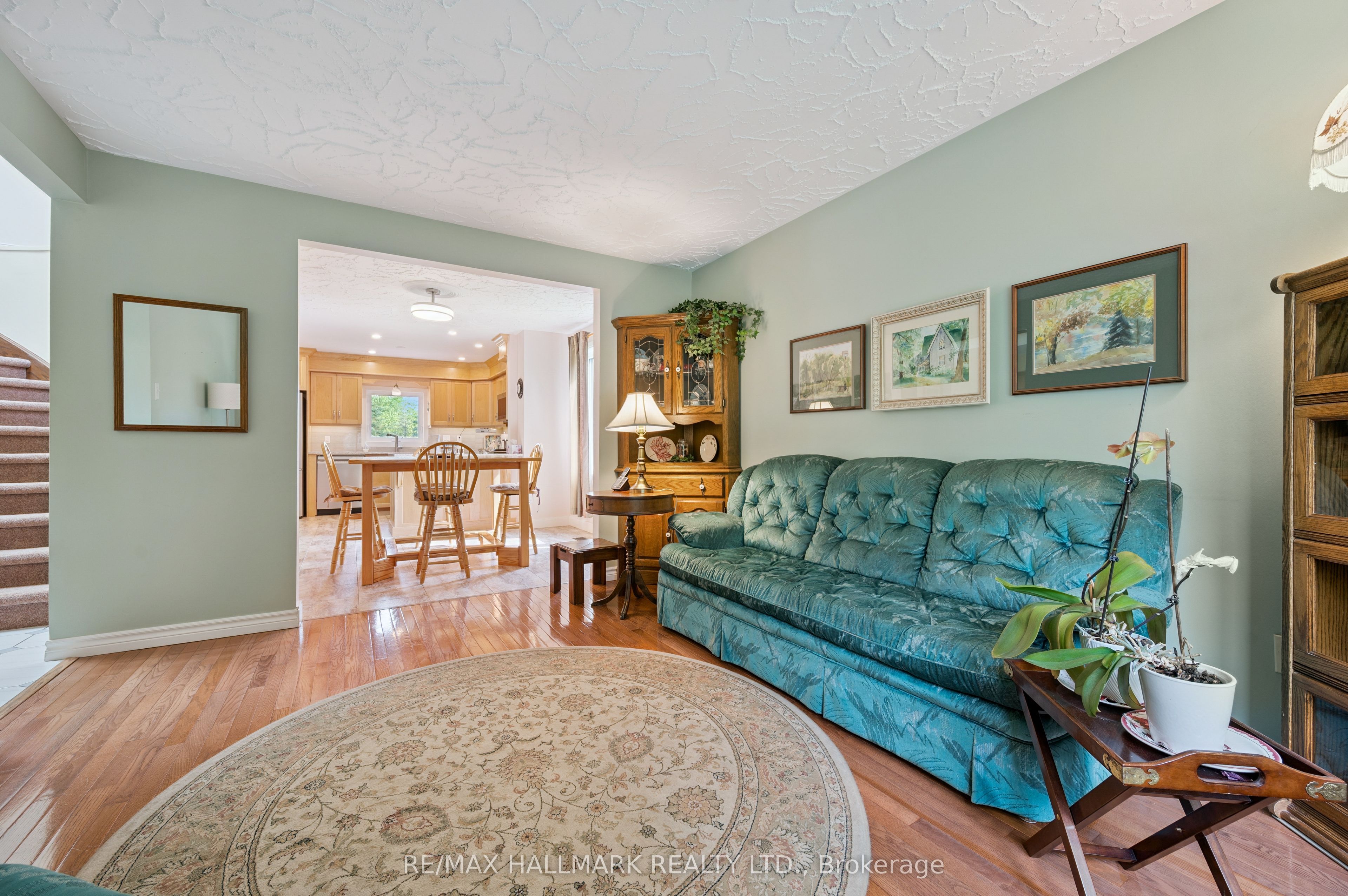 47 Dundee Avenue Property Photo 6