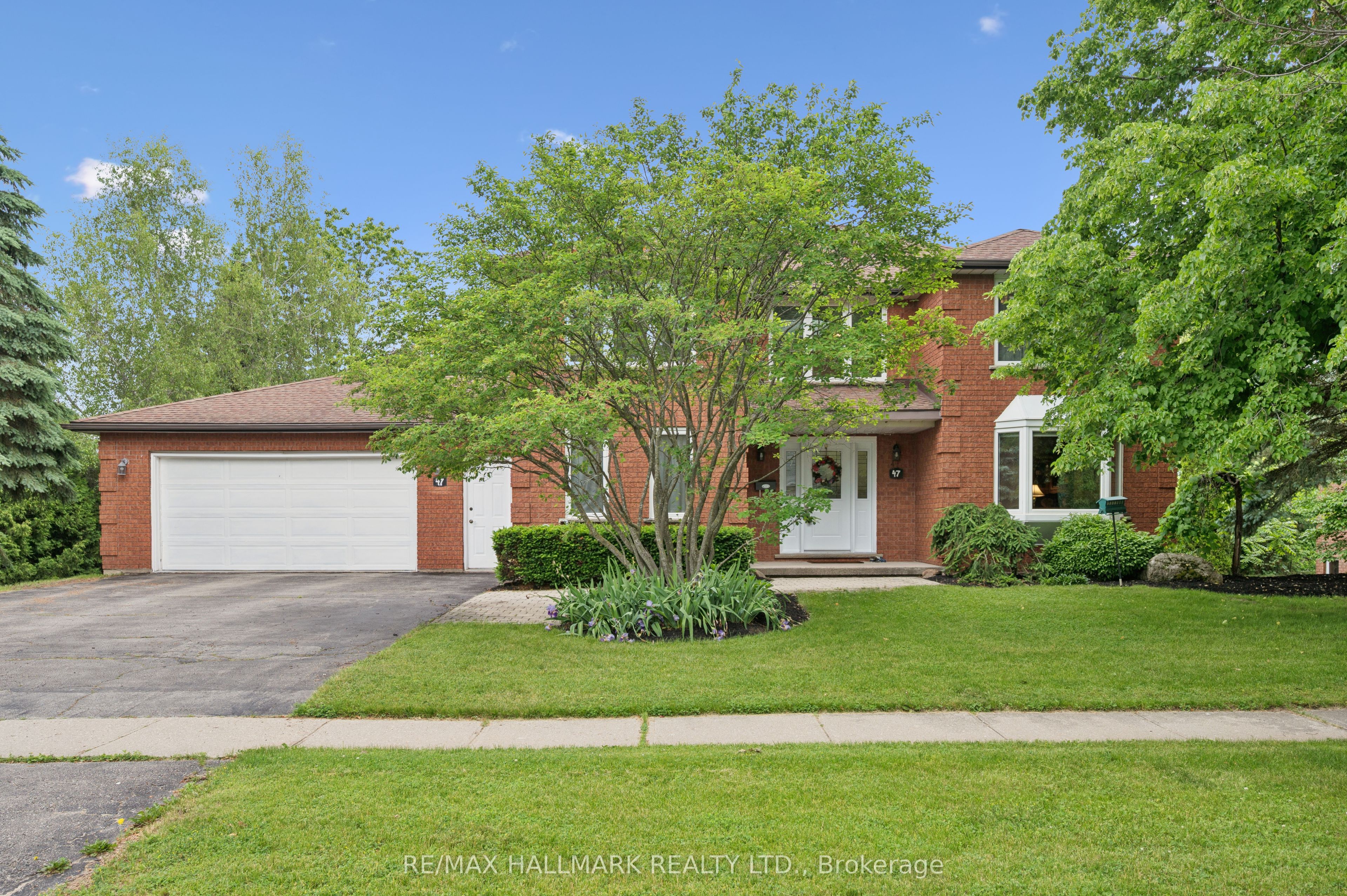 47 Dundee Avenue Property Photo 47