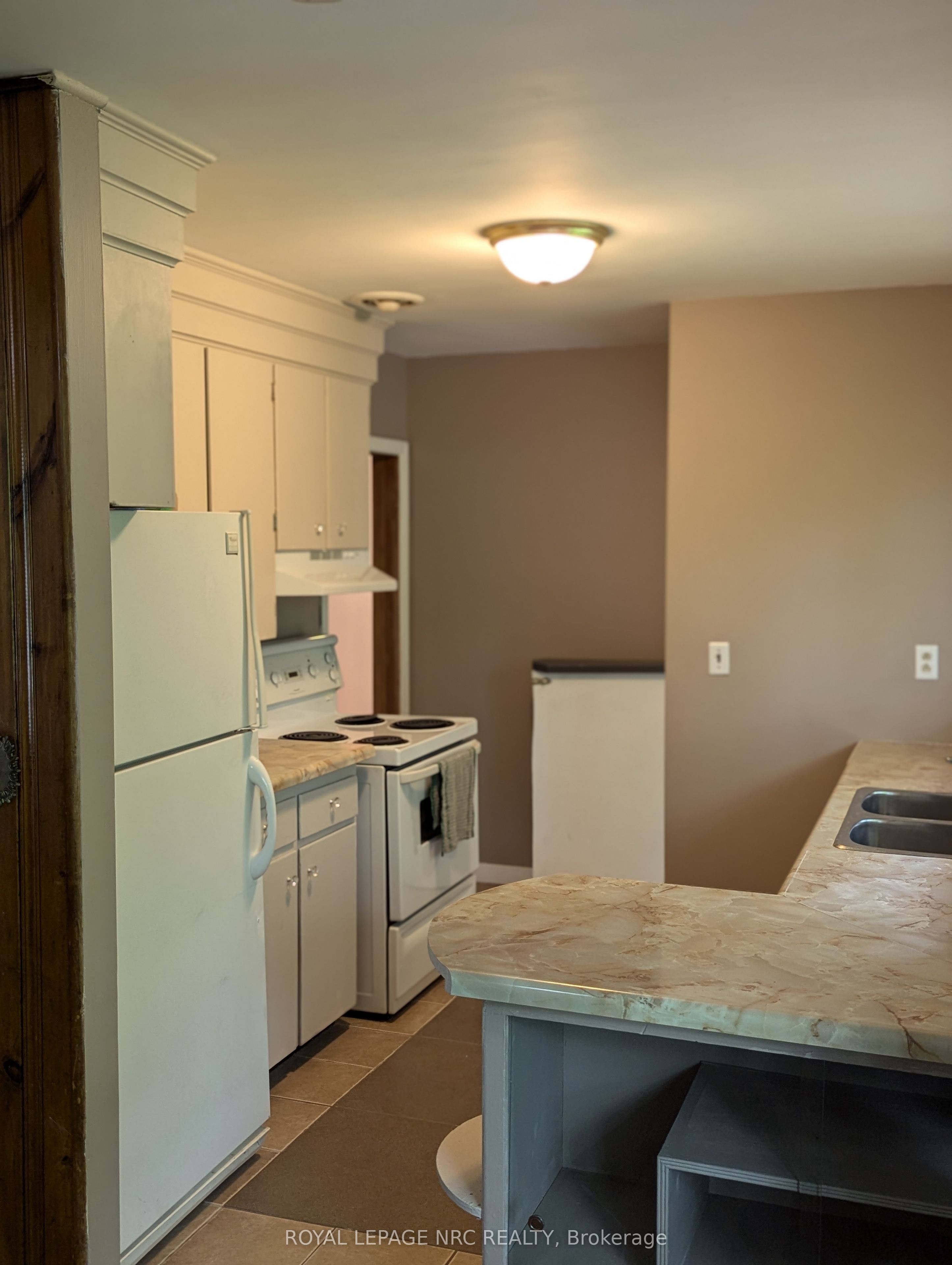 6094 Stevens Street Property Photo 14