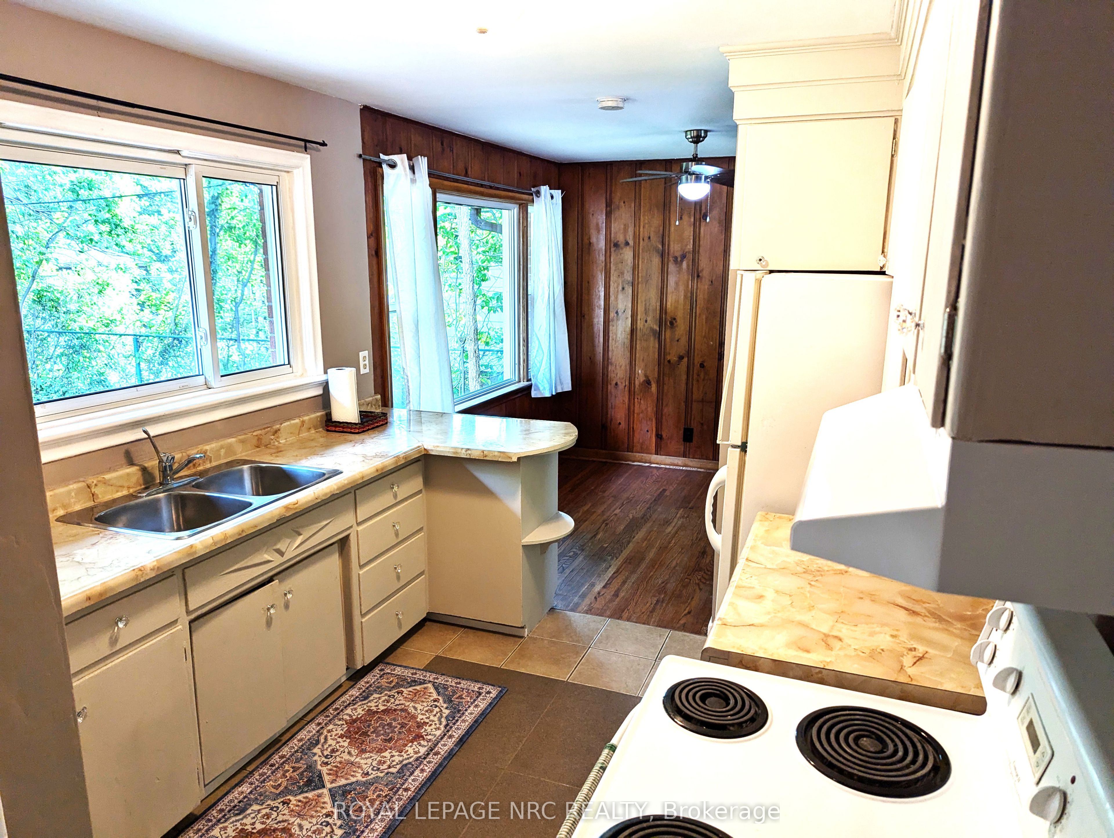 6094 Stevens Street Property Photo 15