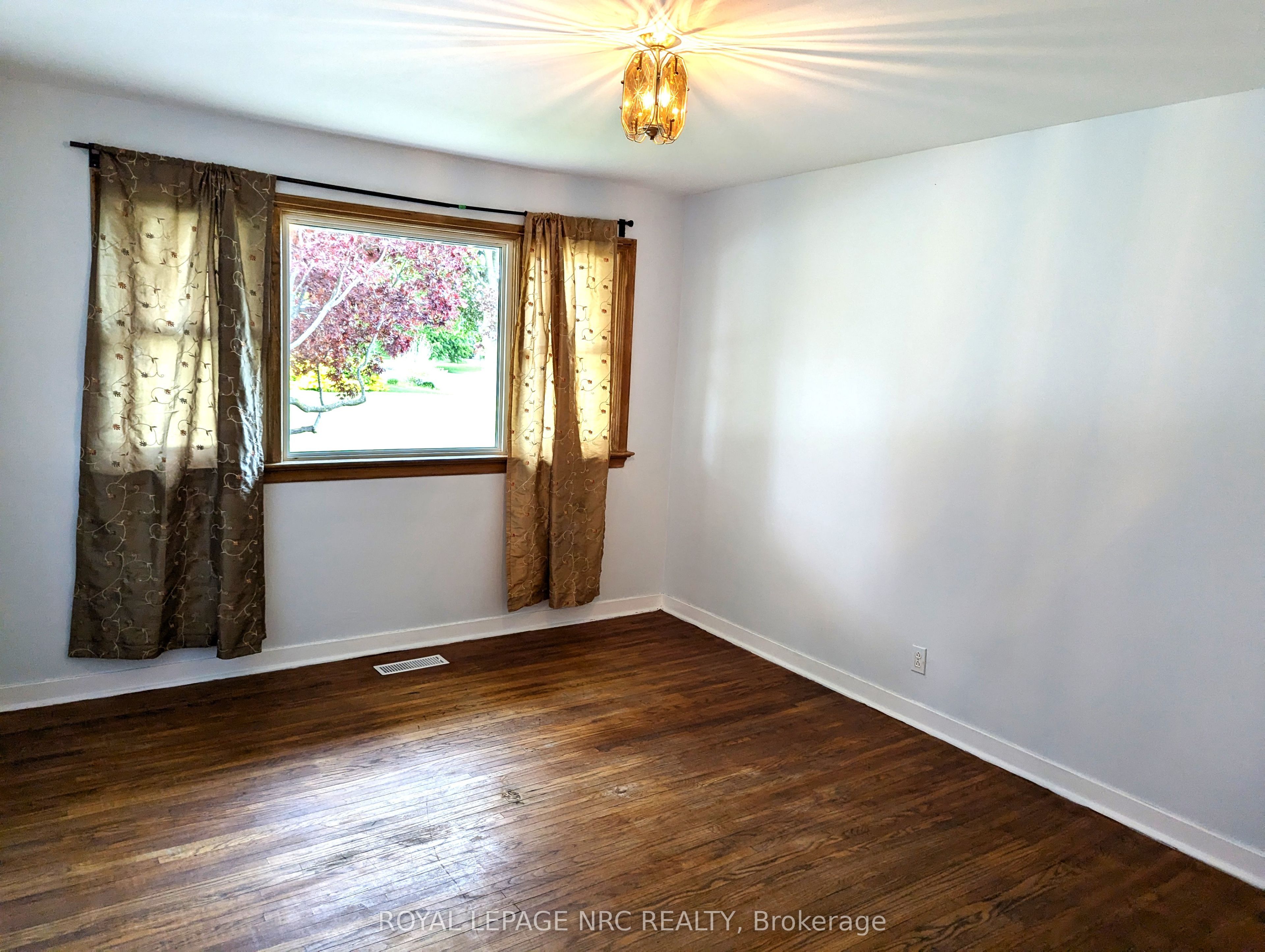 6094 Stevens Street Property Photo 18