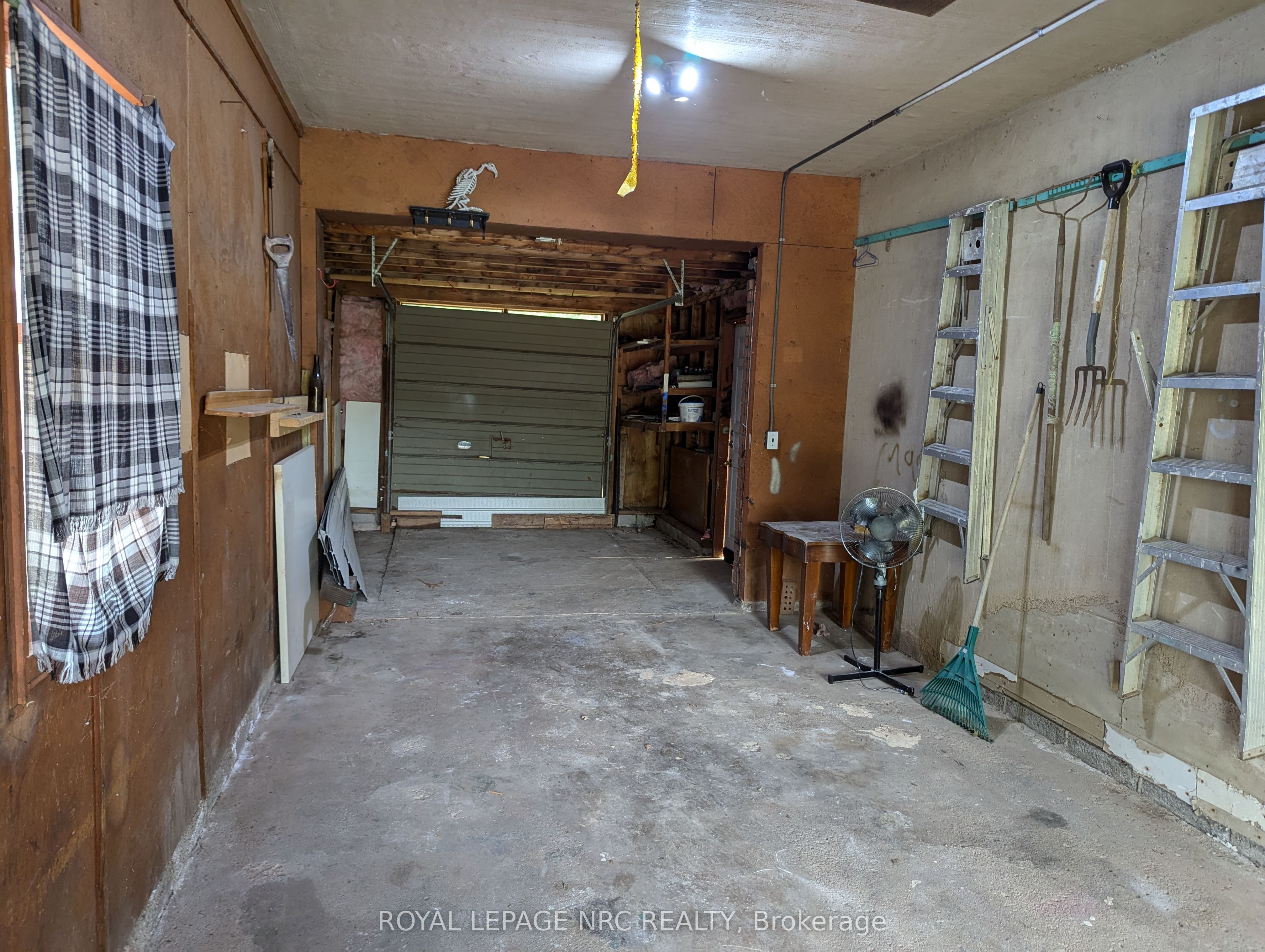 6094 Stevens Street Property Photo 29