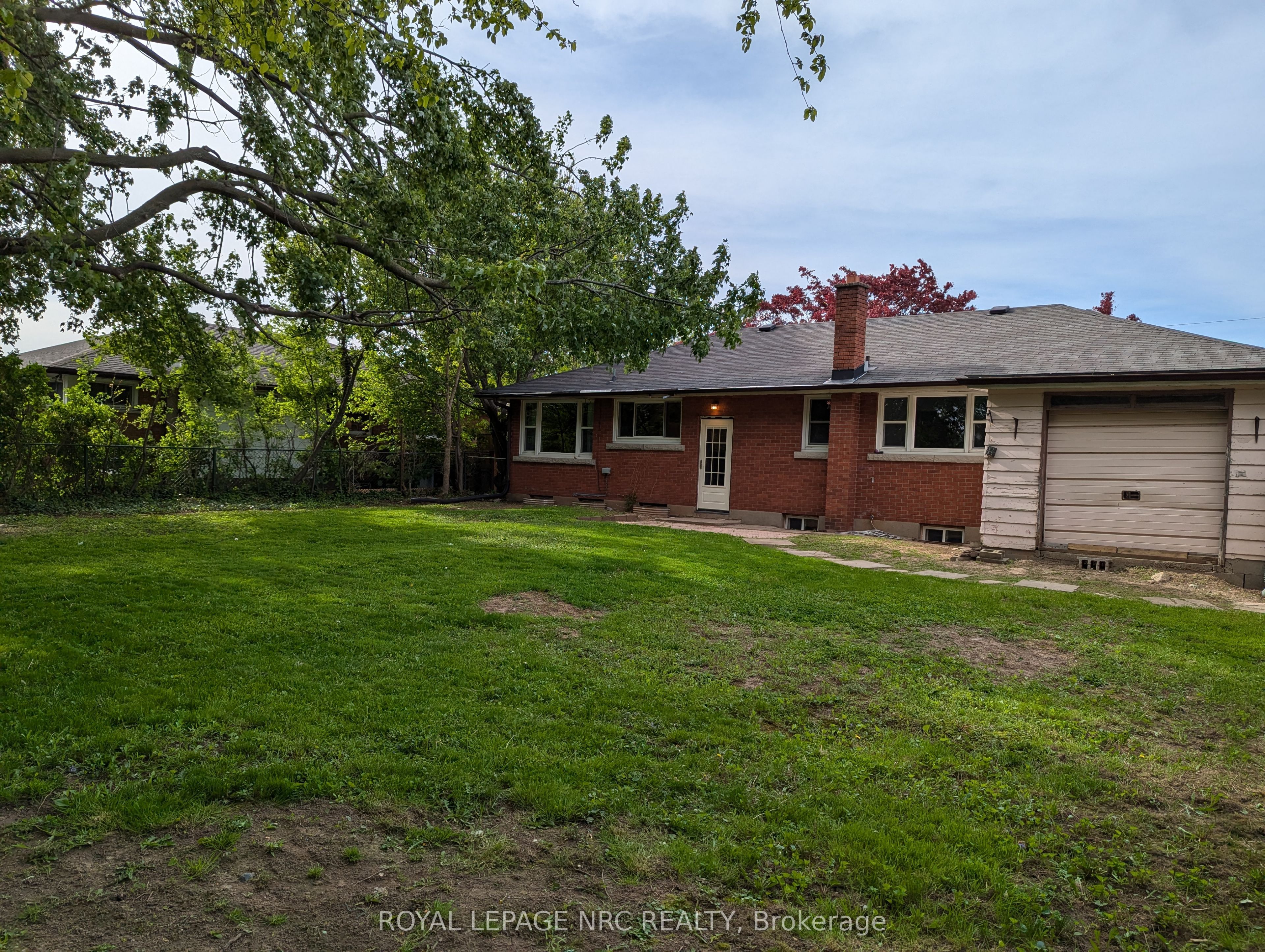 6094 Stevens Street Property Photo 32