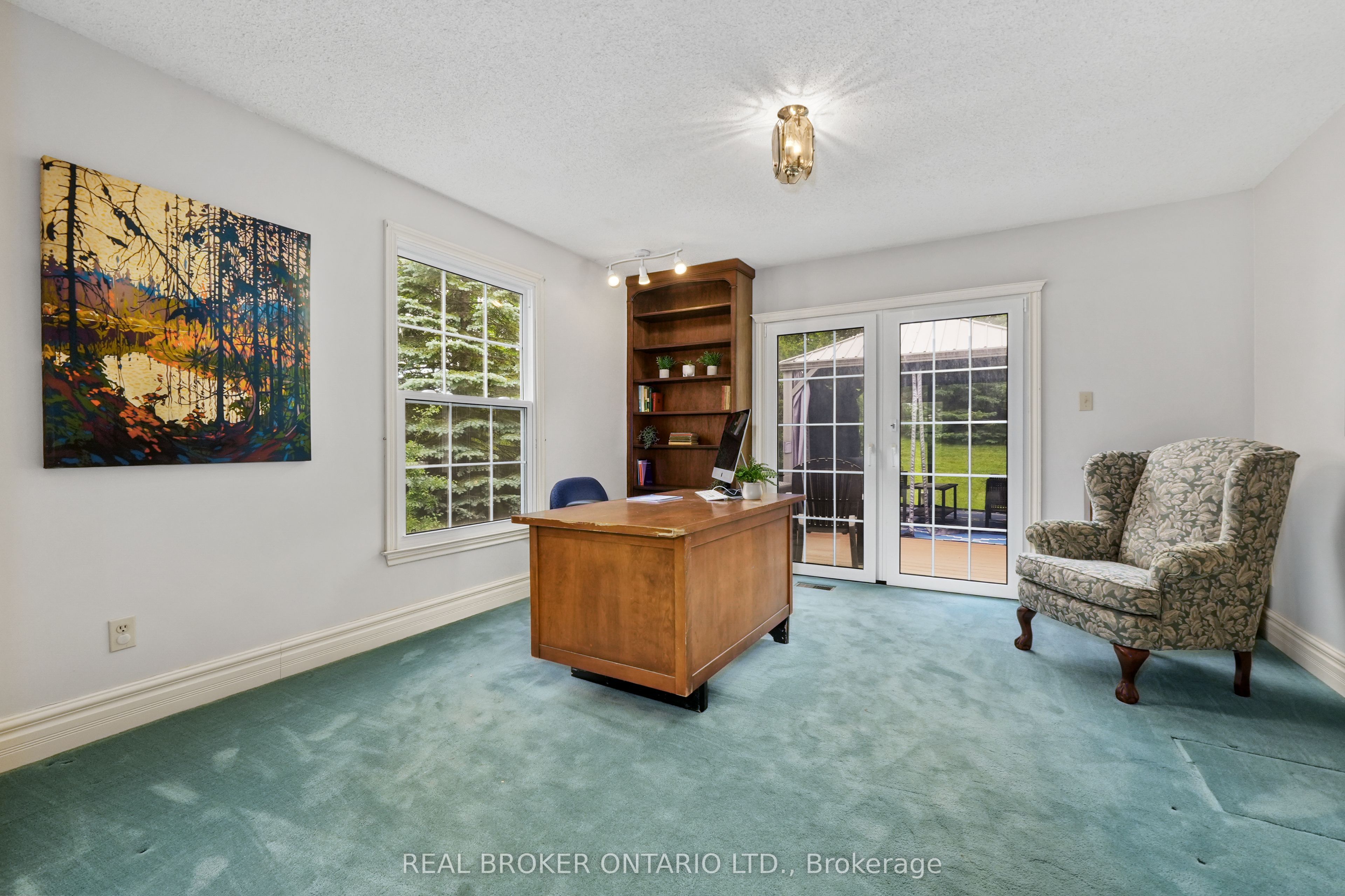 462 Franklin Drive Property Photo 9