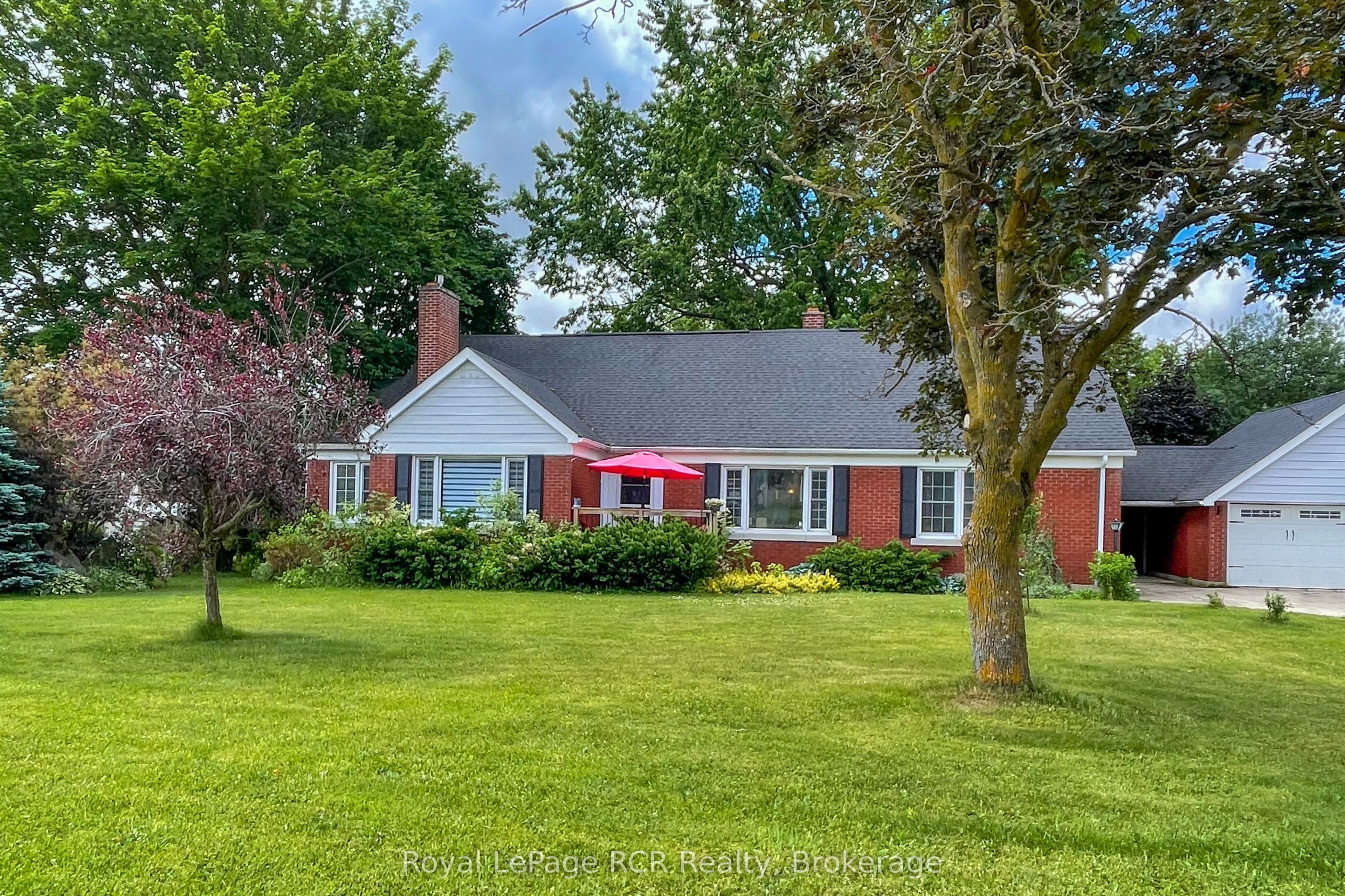 1053 Highway 9 Property Photo 2
