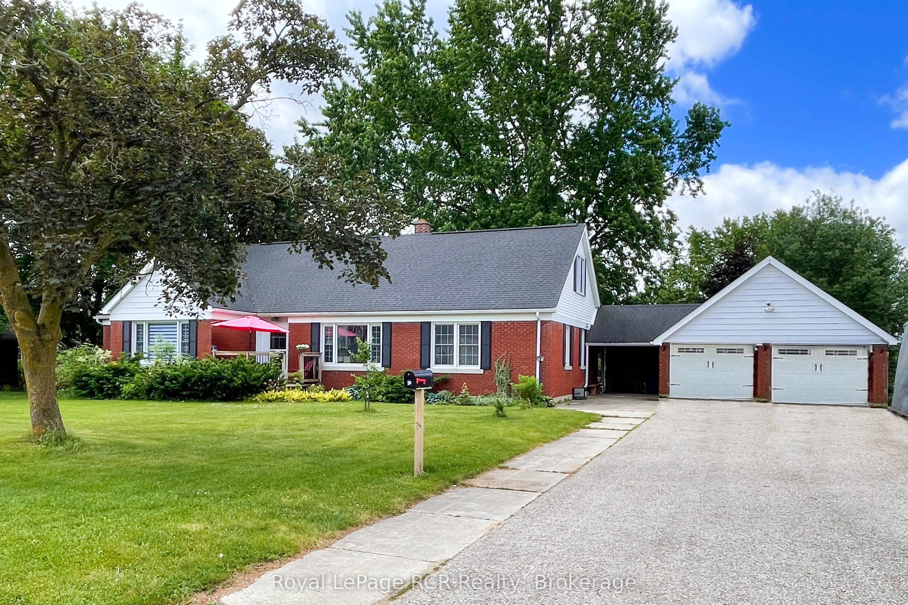 1053 Highway 9 Property Photo 3