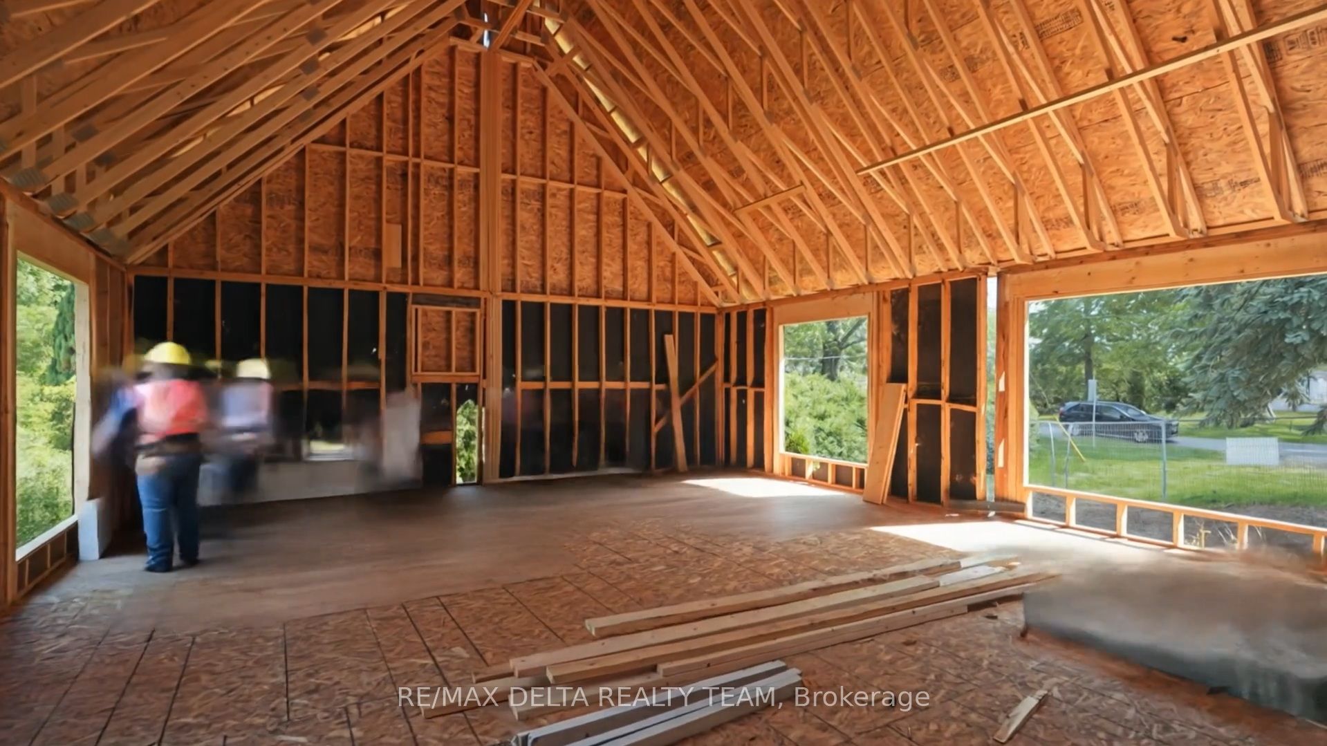 8 Pineglen Crescent Property Photo 5