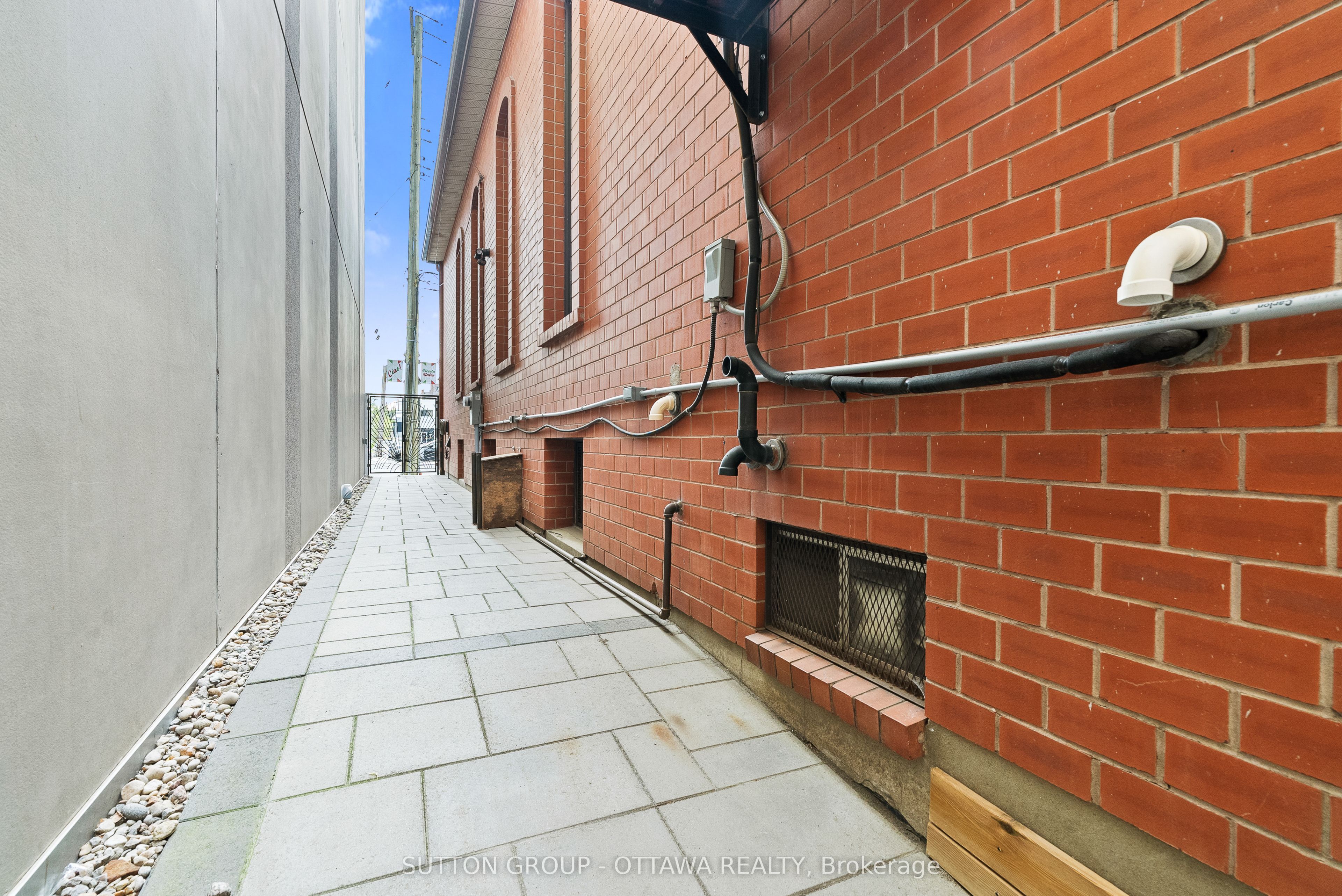 499 Preston Street Property Photo 46