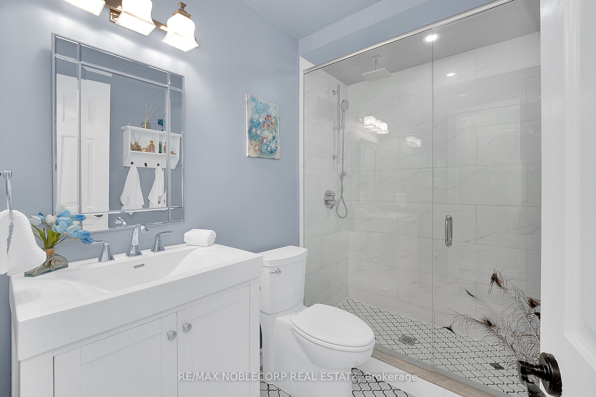 793073 3rd Line Property Photo 33