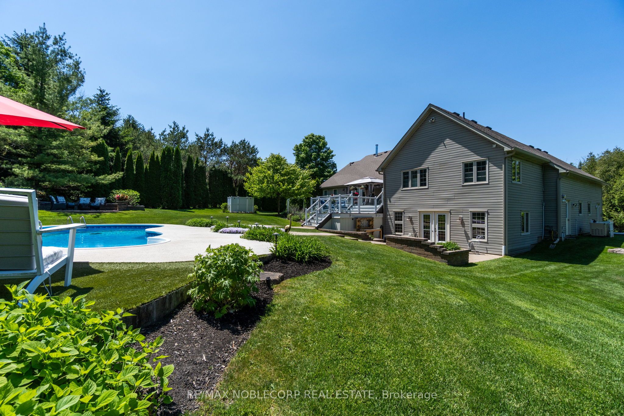 793073 3rd Line Property Photo 45