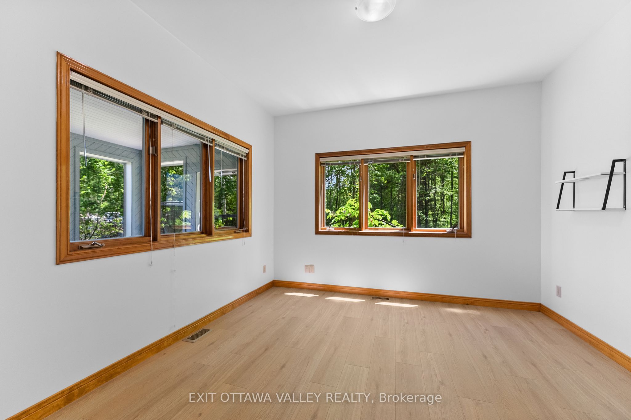 107 Harvey Creek Road Property Photo 12