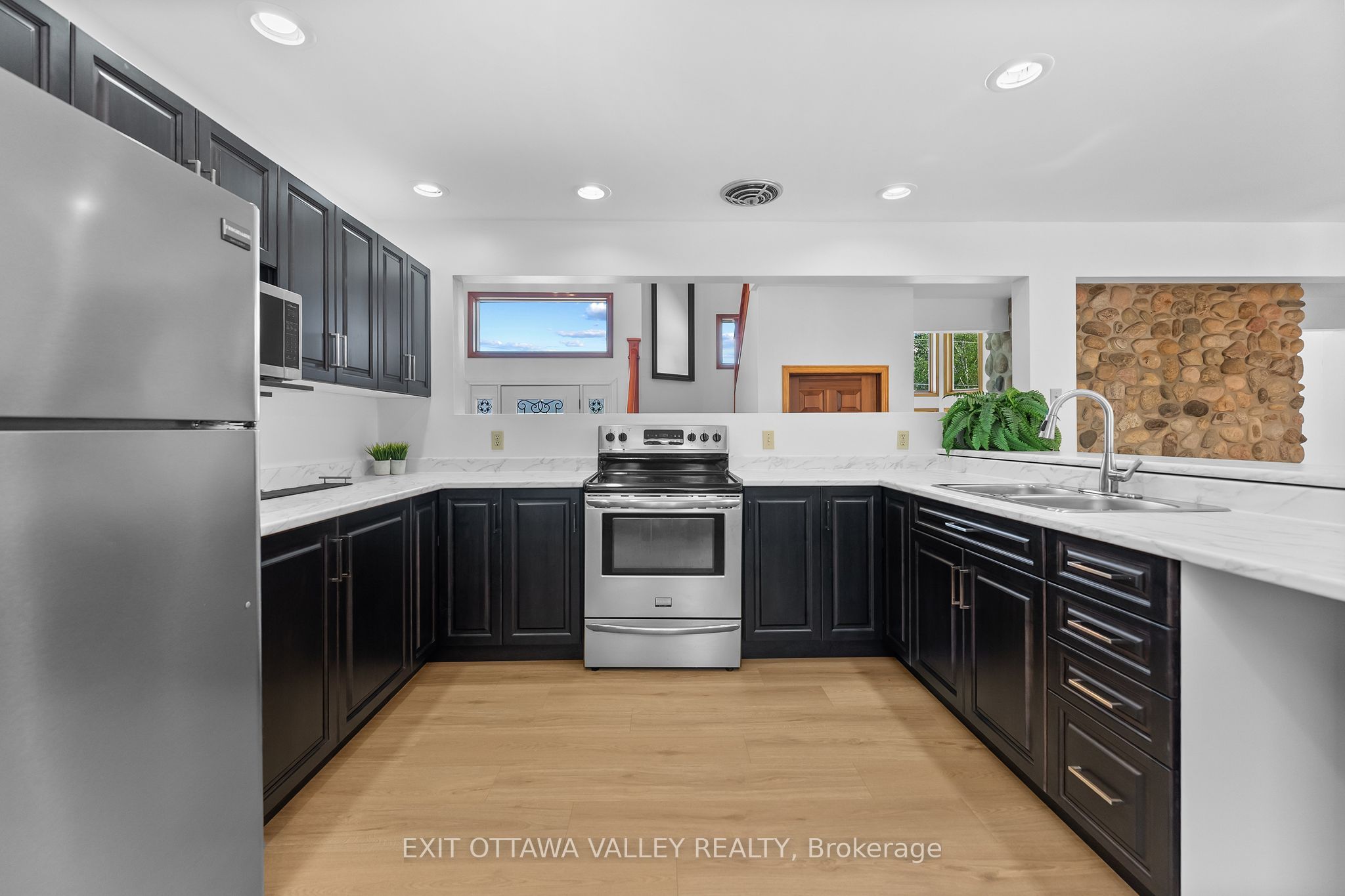 107 Harvey Creek Road Property Photo 17
