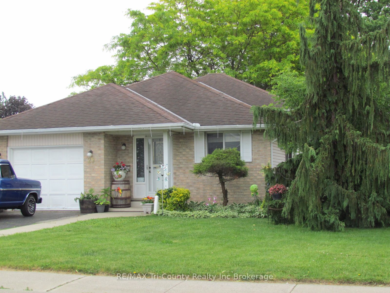 29 Beckett Boulevard Property Photo 1