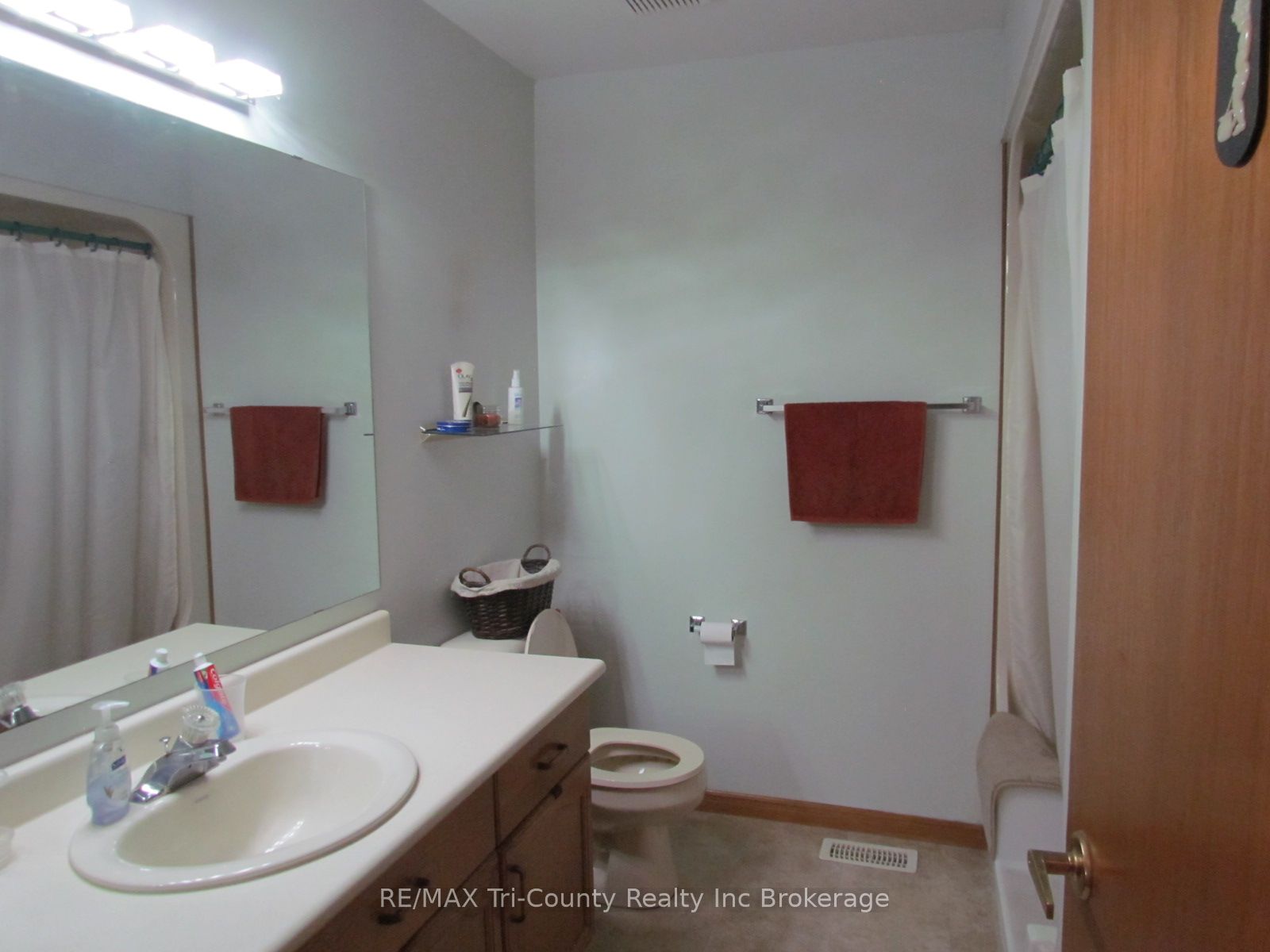 29 Beckett Boulevard Property Photo 10