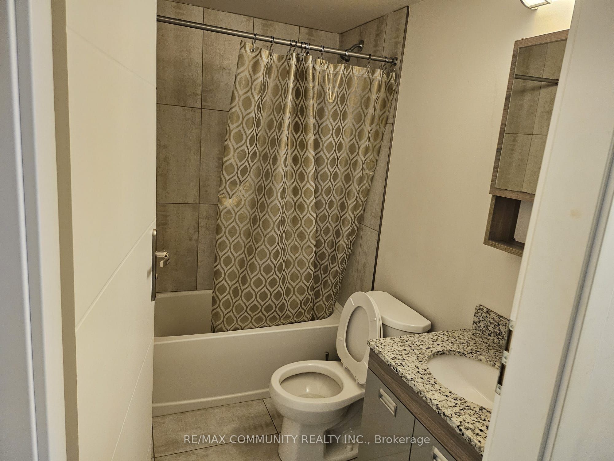 257 Hemlock Street 316 Property Photo 13