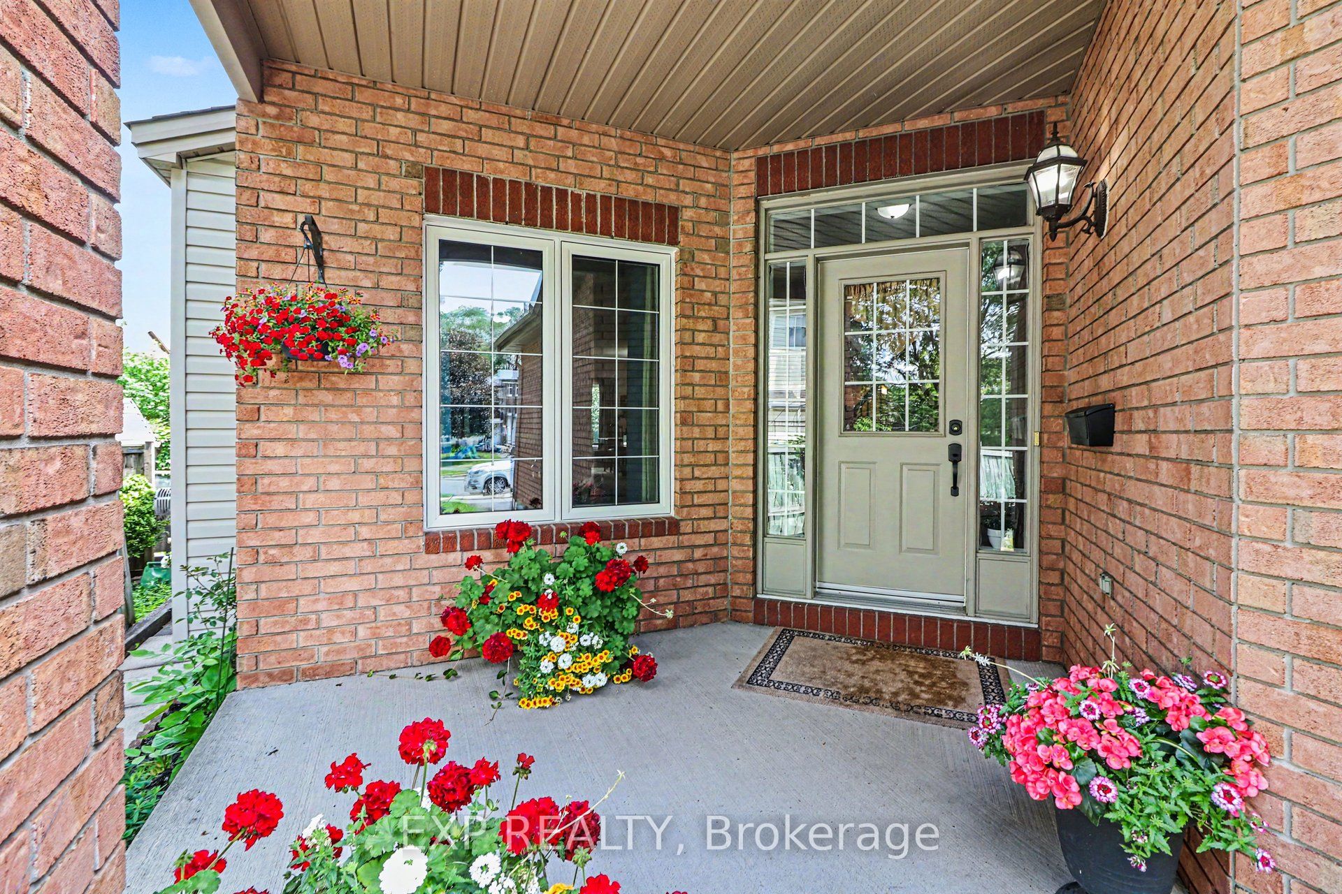 235 Station Boulevard Property Photo 2